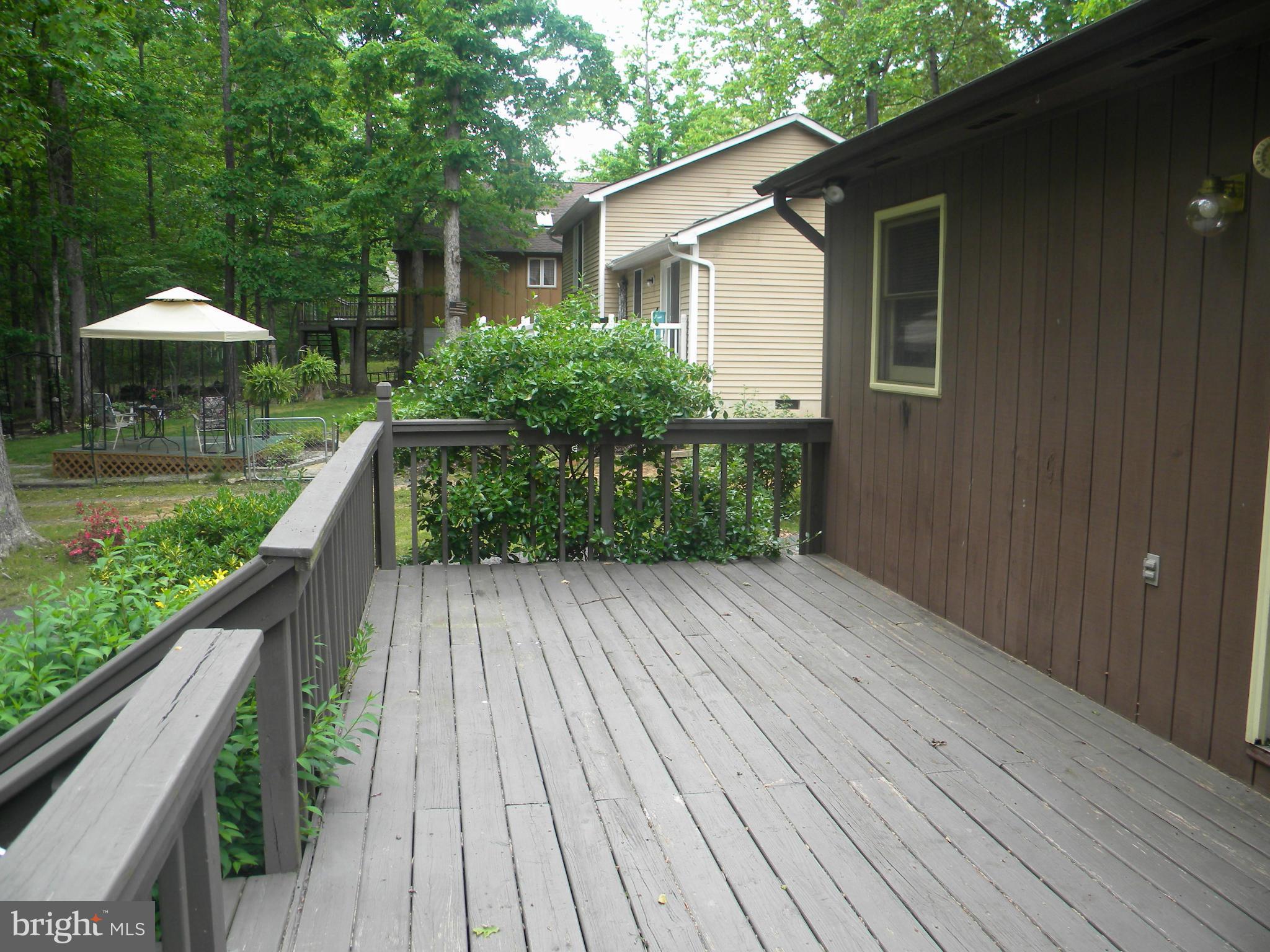 LAKE OF THE WOODS - Residential Lease