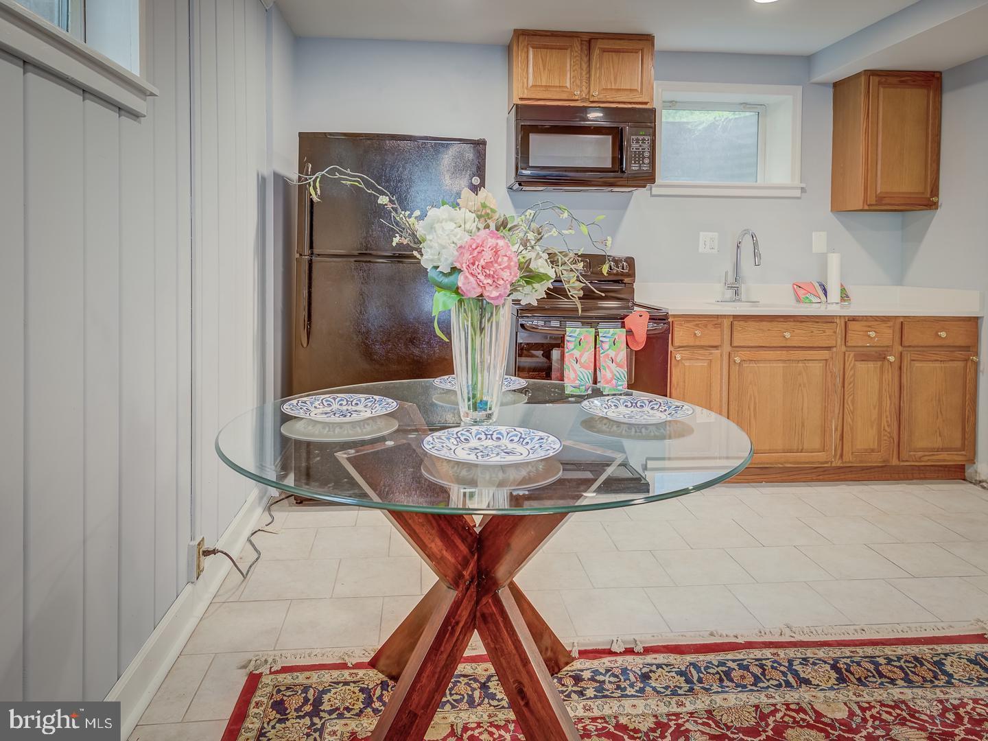 MURRAY HILL - Residential Lease