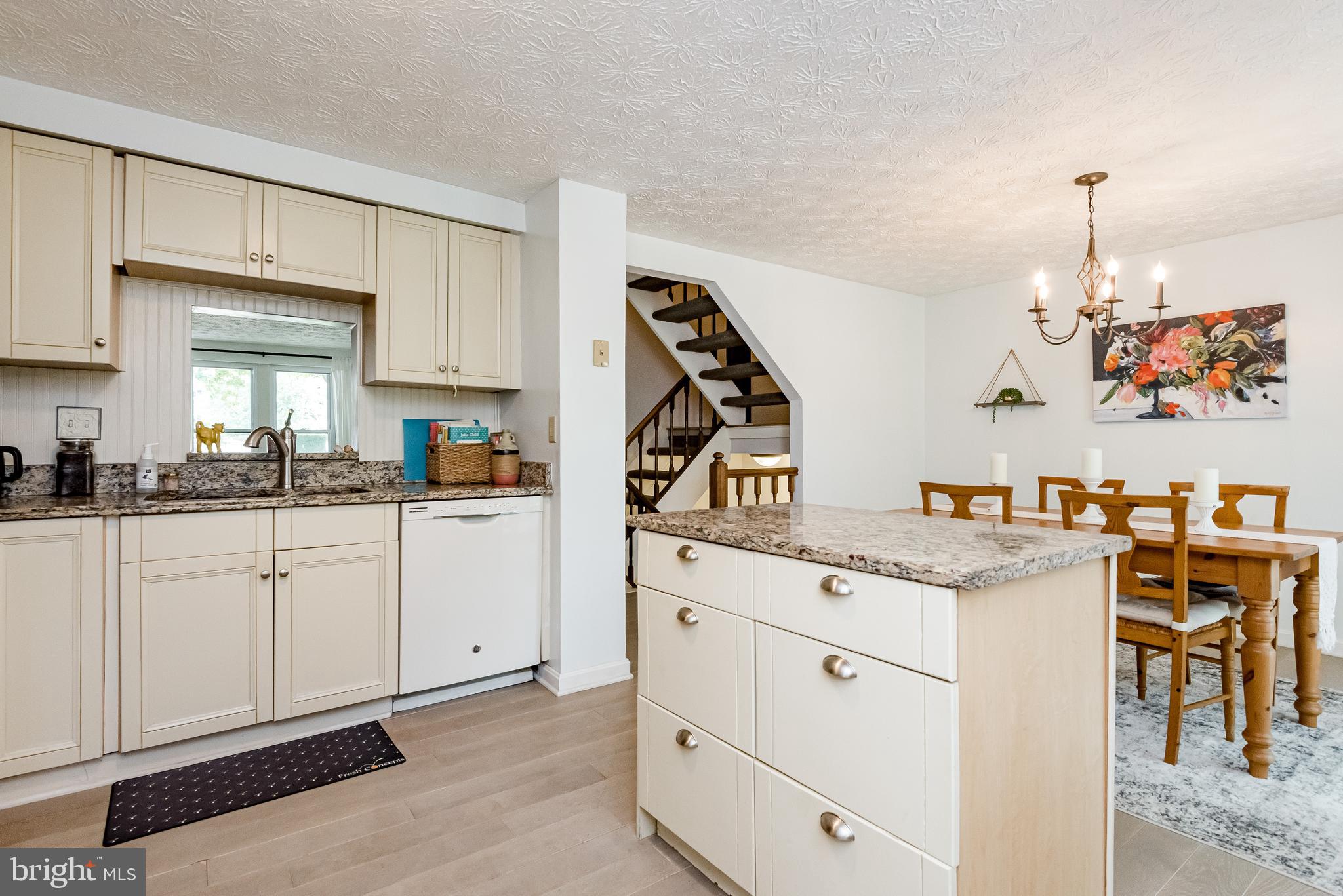 OAKMONT - Residential