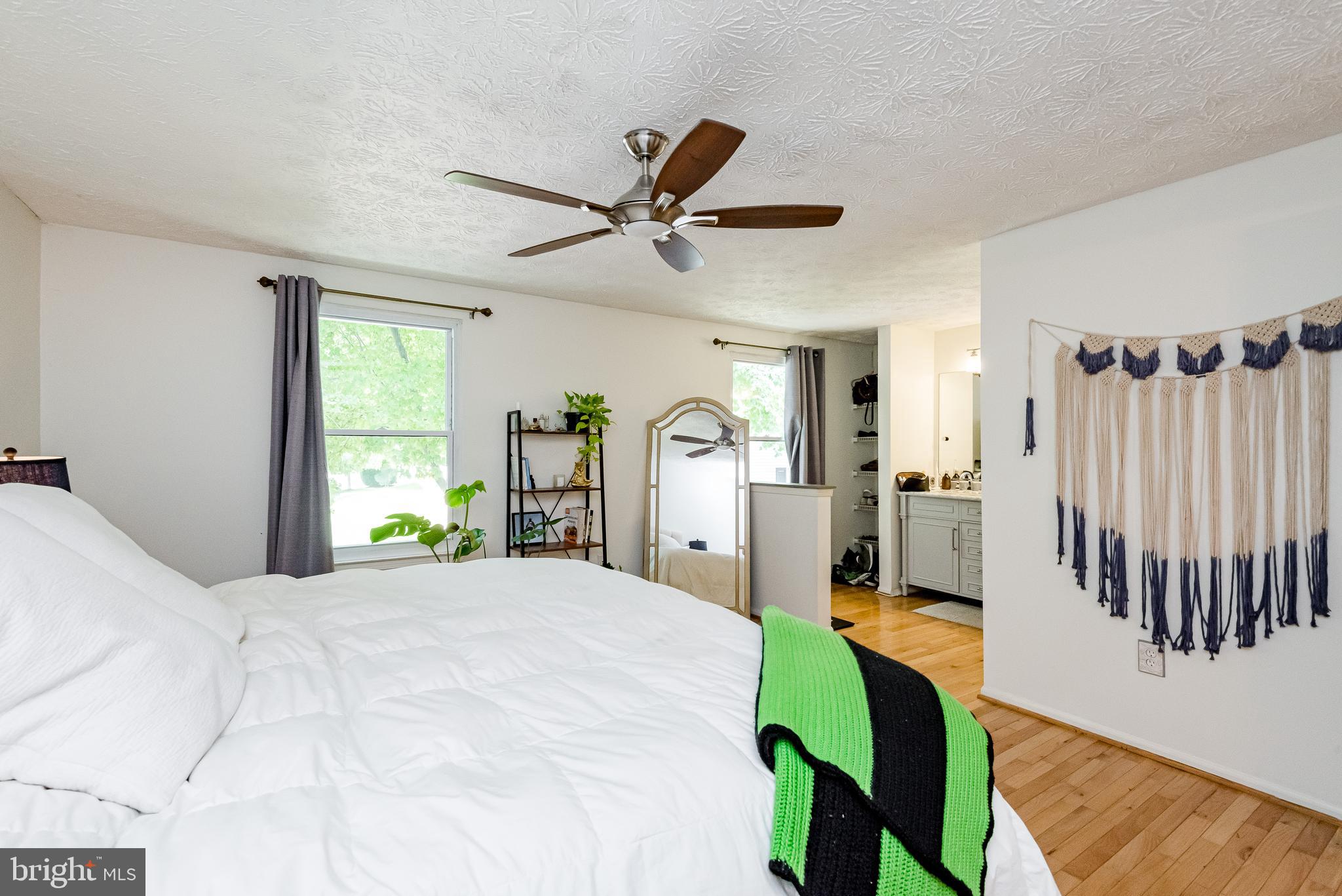 OAKMONT - Residential