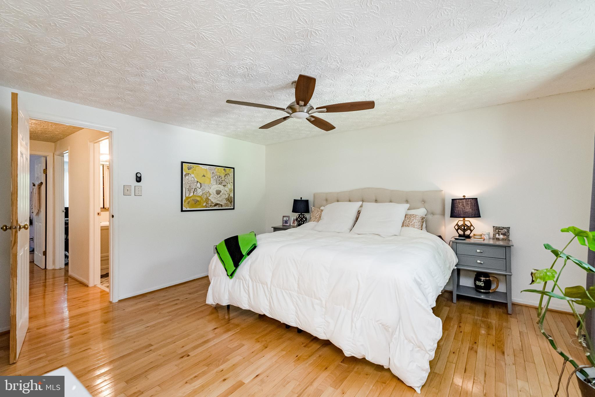 OAKMONT - Residential