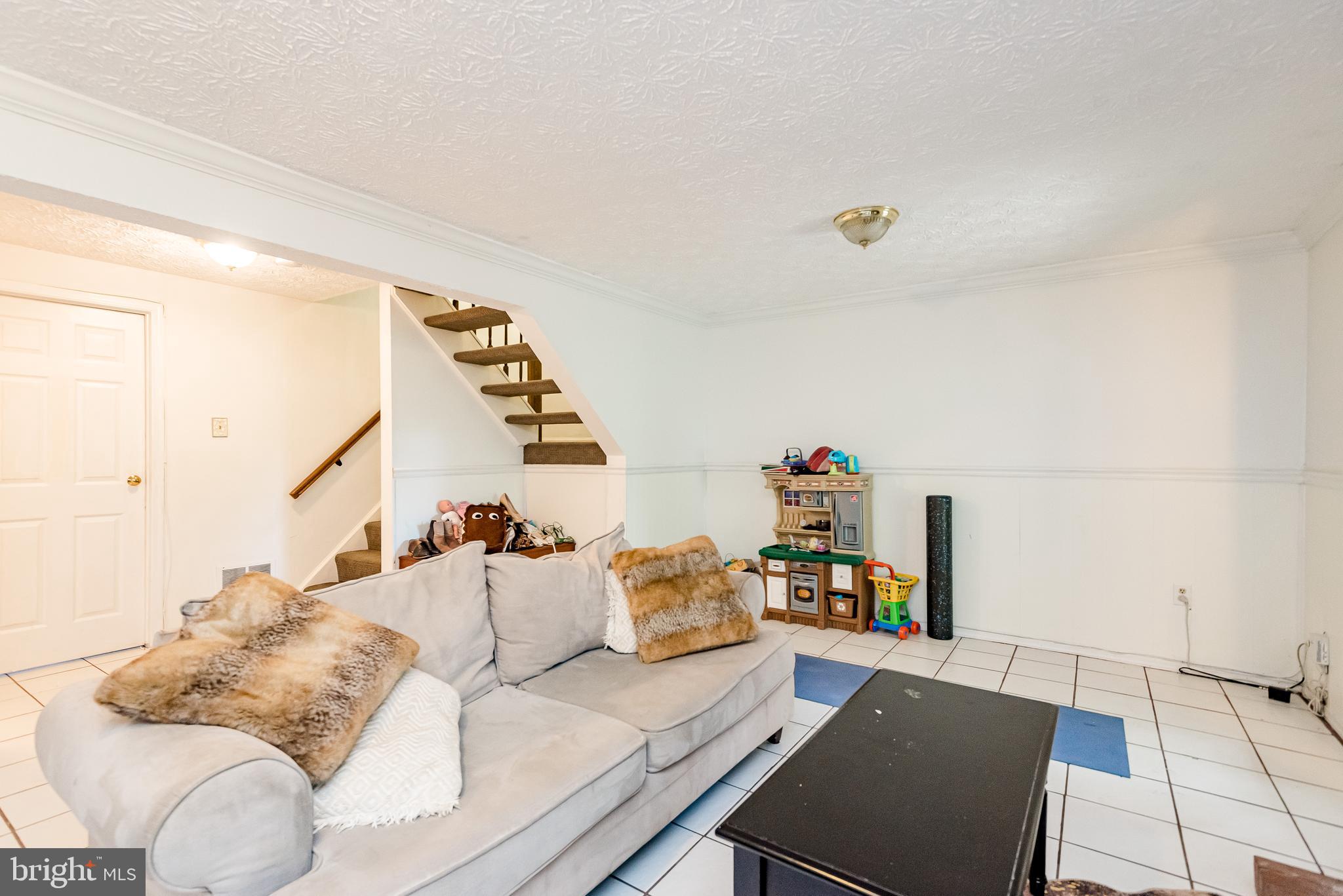 OAKMONT - Residential