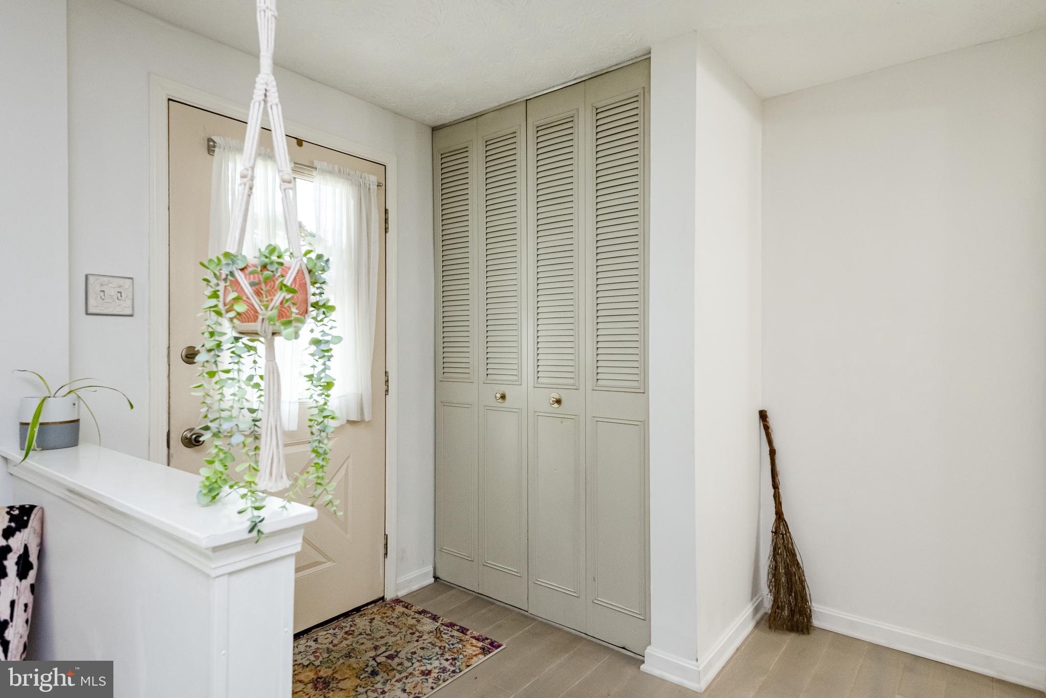 OAKMONT - Residential