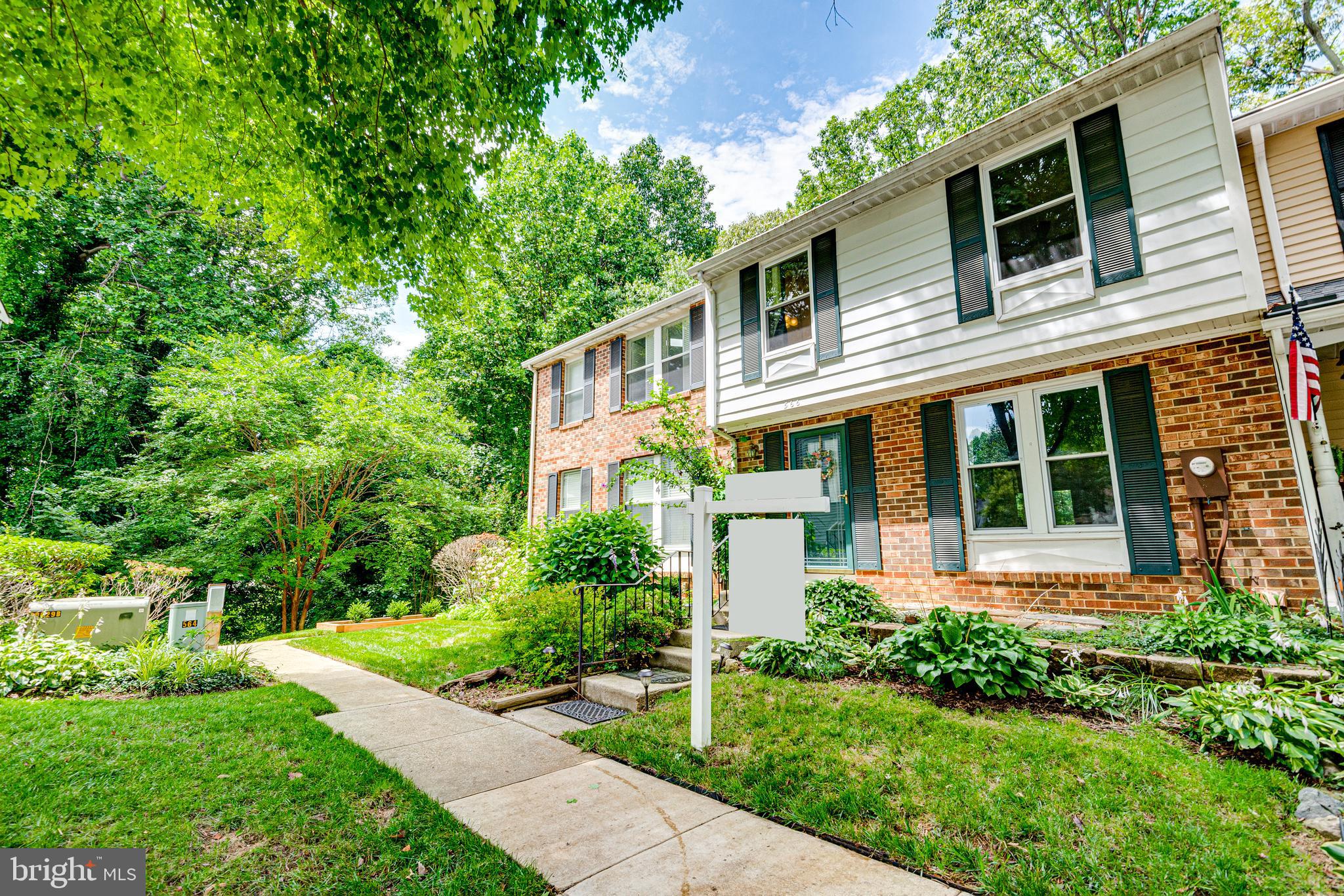 OAKMONT - Residential