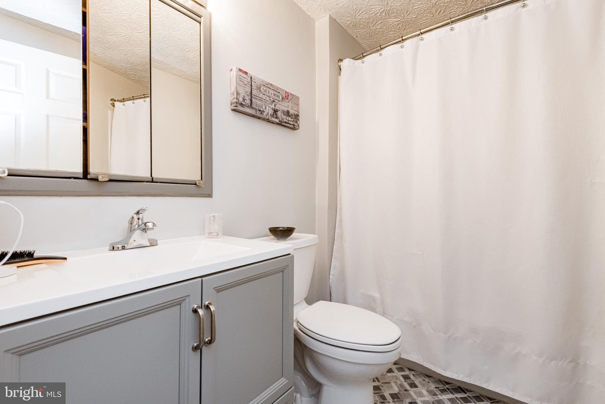 OAKMONT - Residential