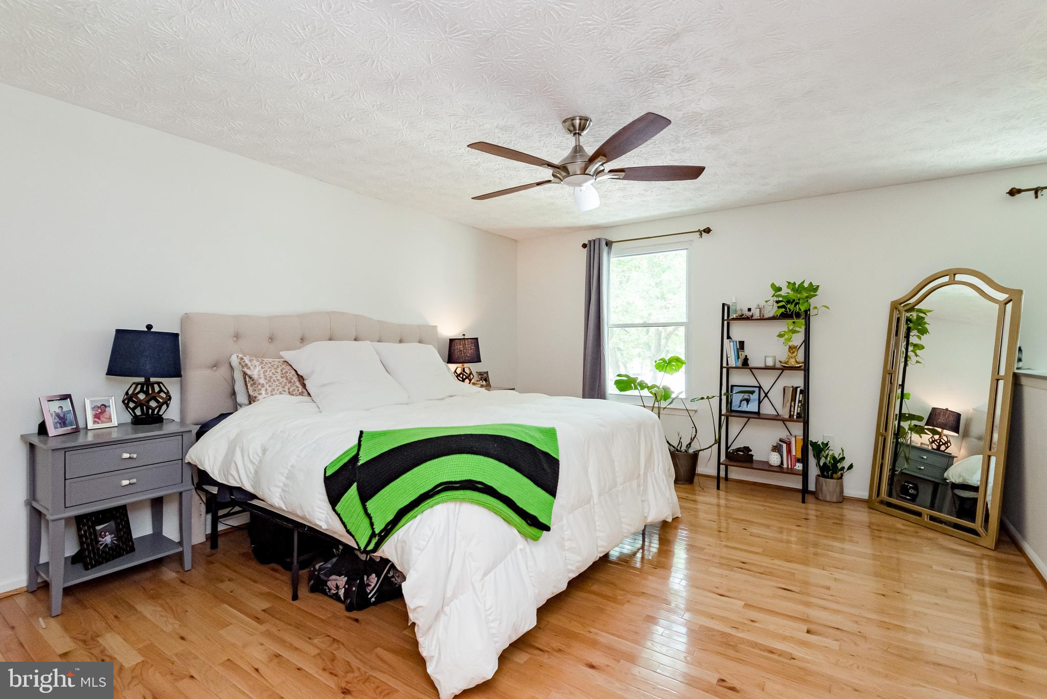 OAKMONT - Residential