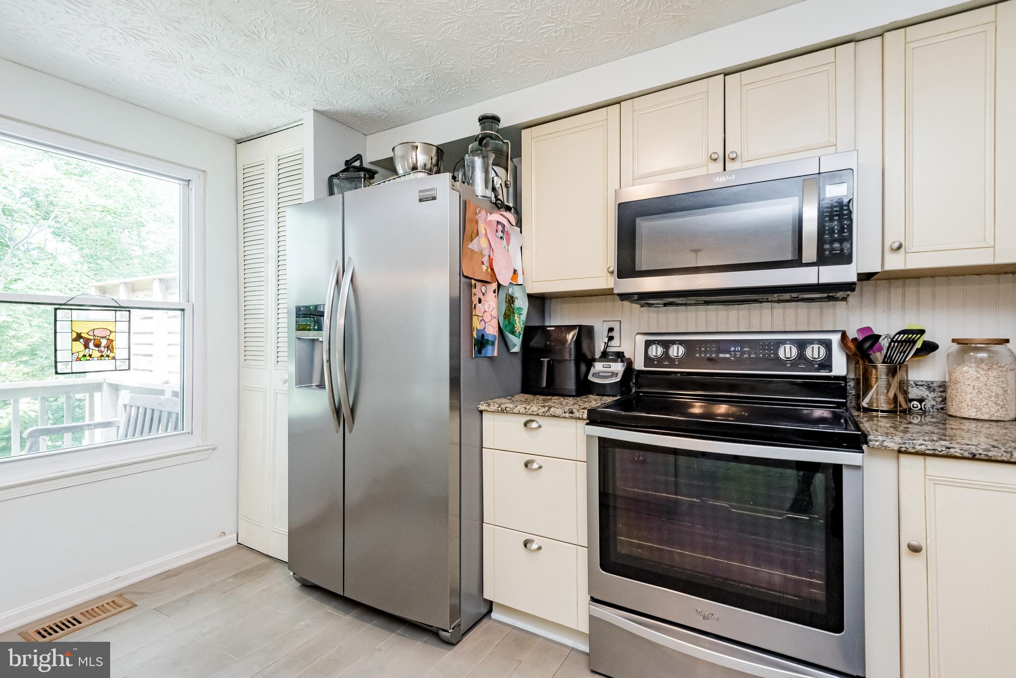 OAKMONT - Residential