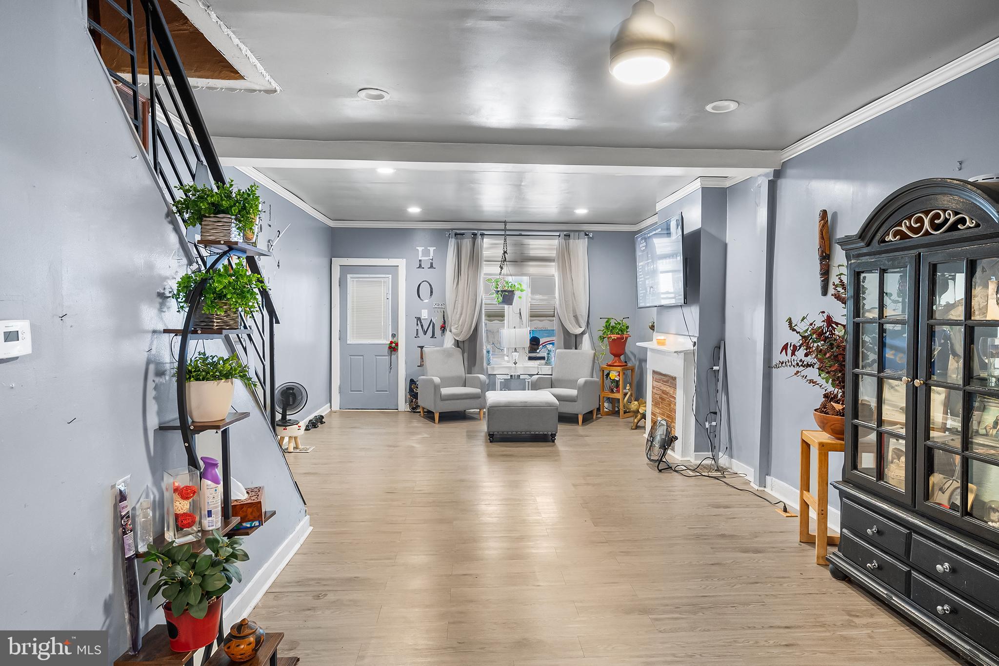 STRAWBERRY MANSION - Residential