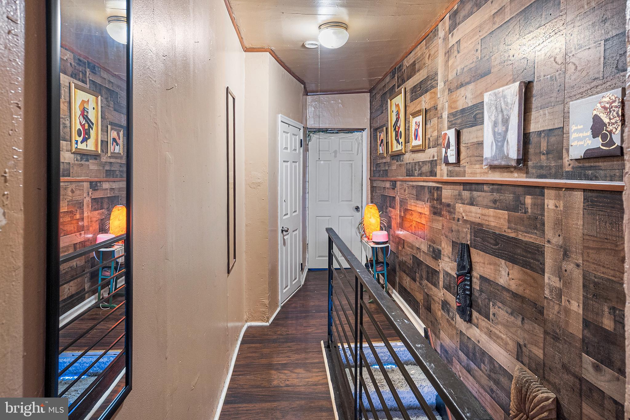 STRAWBERRY MANSION - Residential