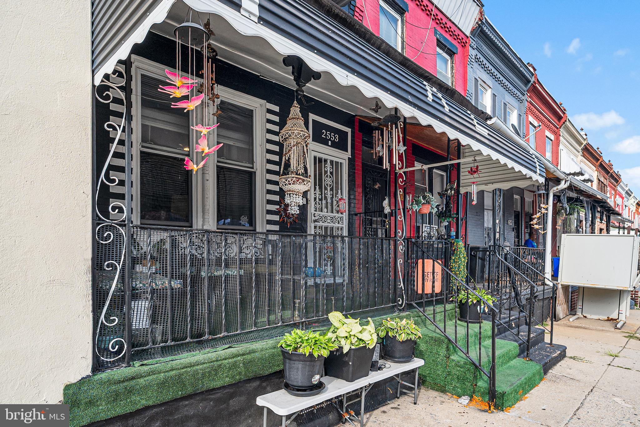 STRAWBERRY MANSION - Residential