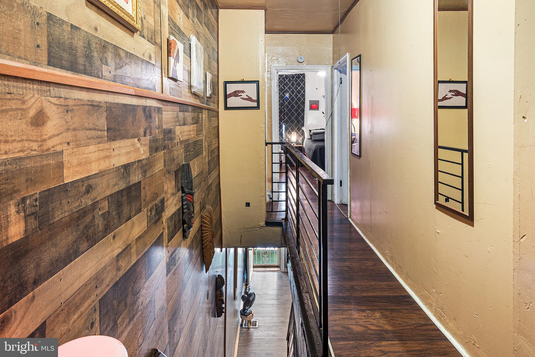 STRAWBERRY MANSION - Residential