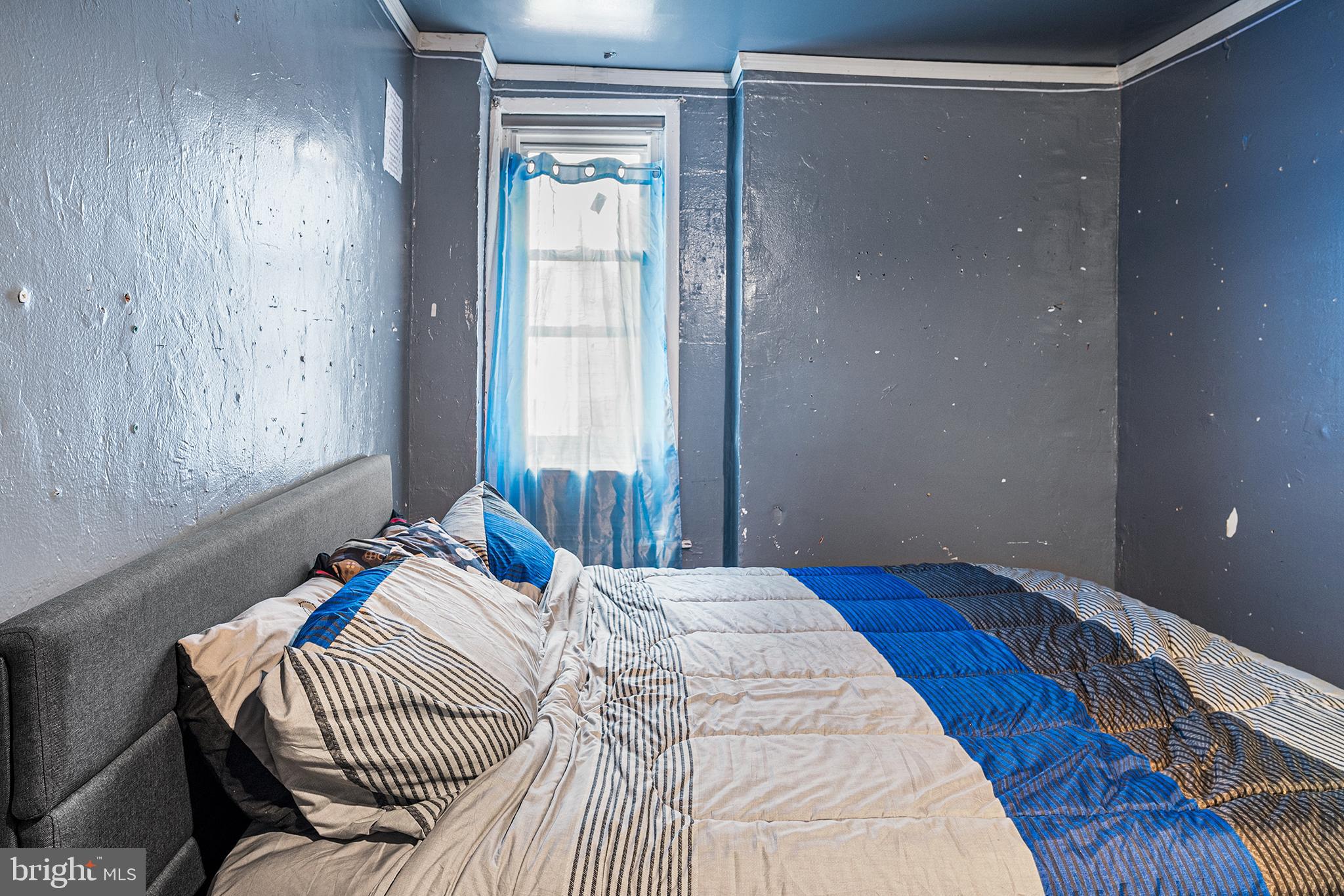 STRAWBERRY MANSION - Residential