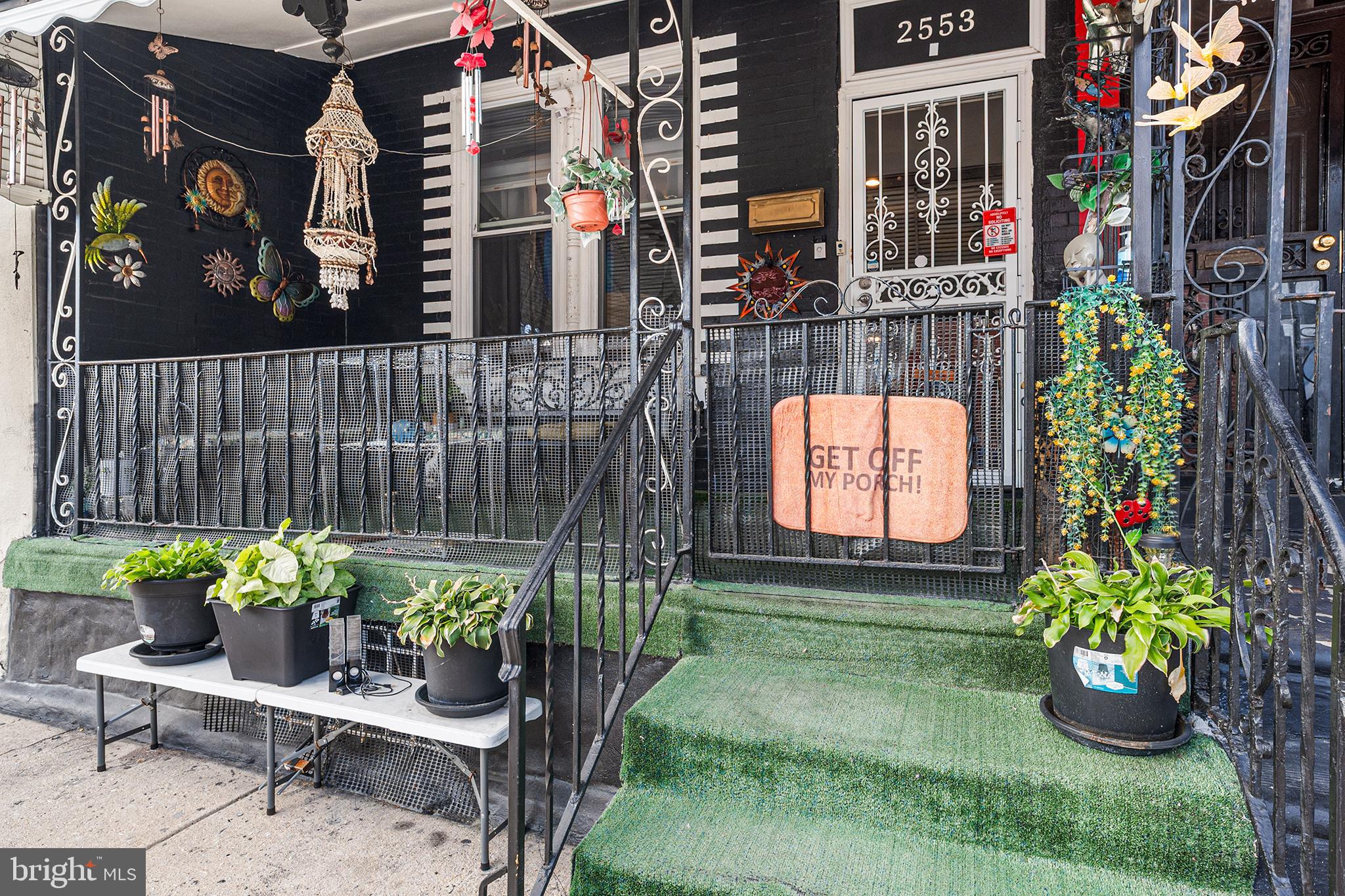 STRAWBERRY MANSION - Residential