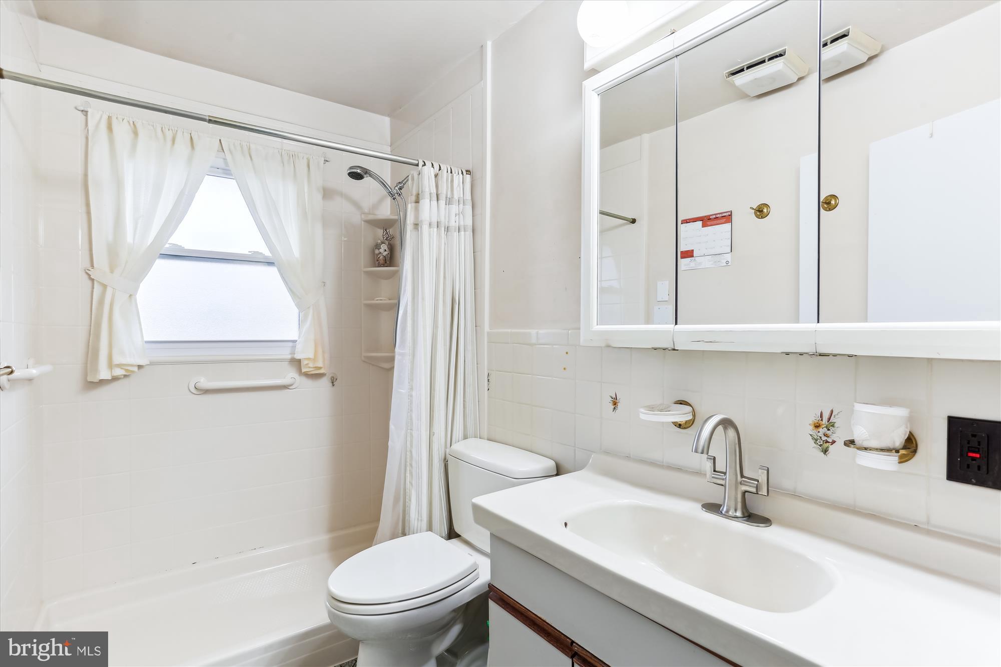 ROCKLAND - Residential