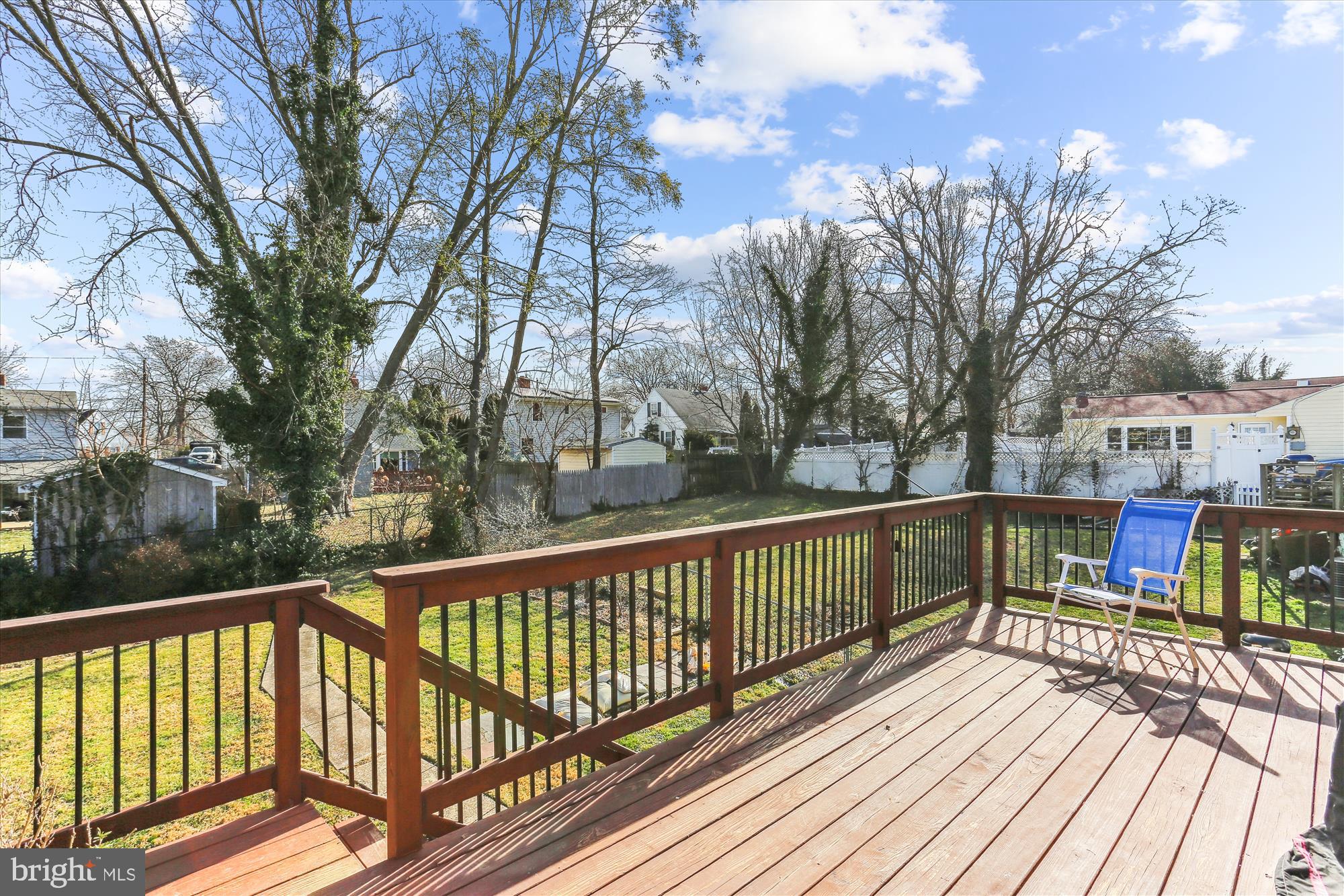 ROCKLAND - Residential