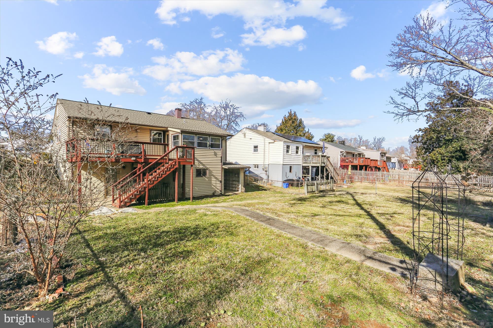 ROCKLAND - Residential