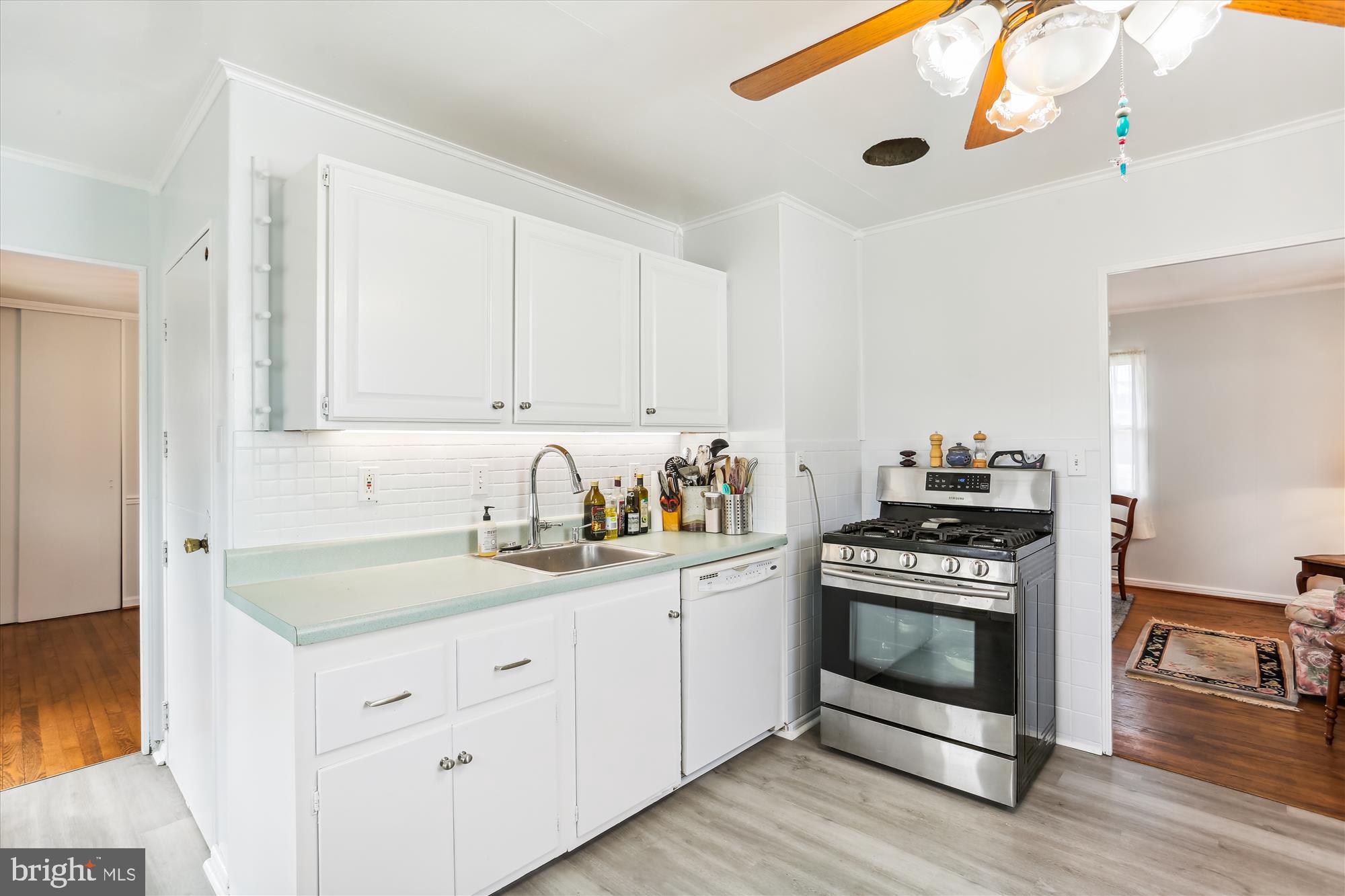 ROCKLAND - Residential