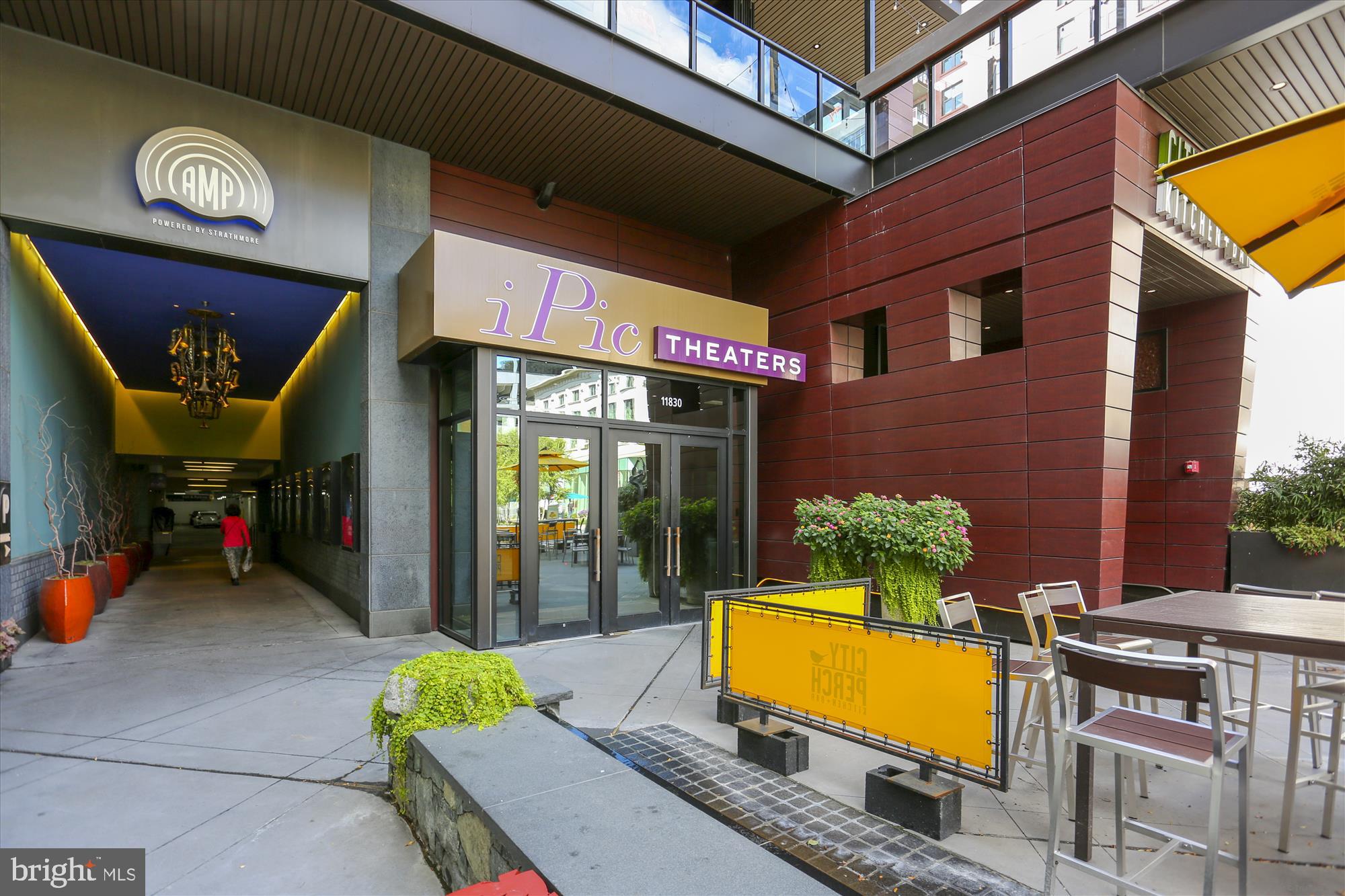 ROCKLAND - Residential