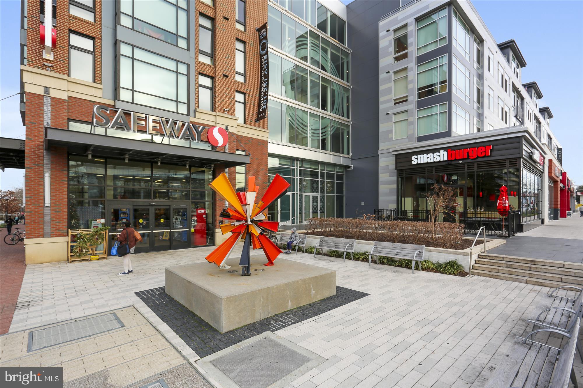 ROCKLAND - Residential