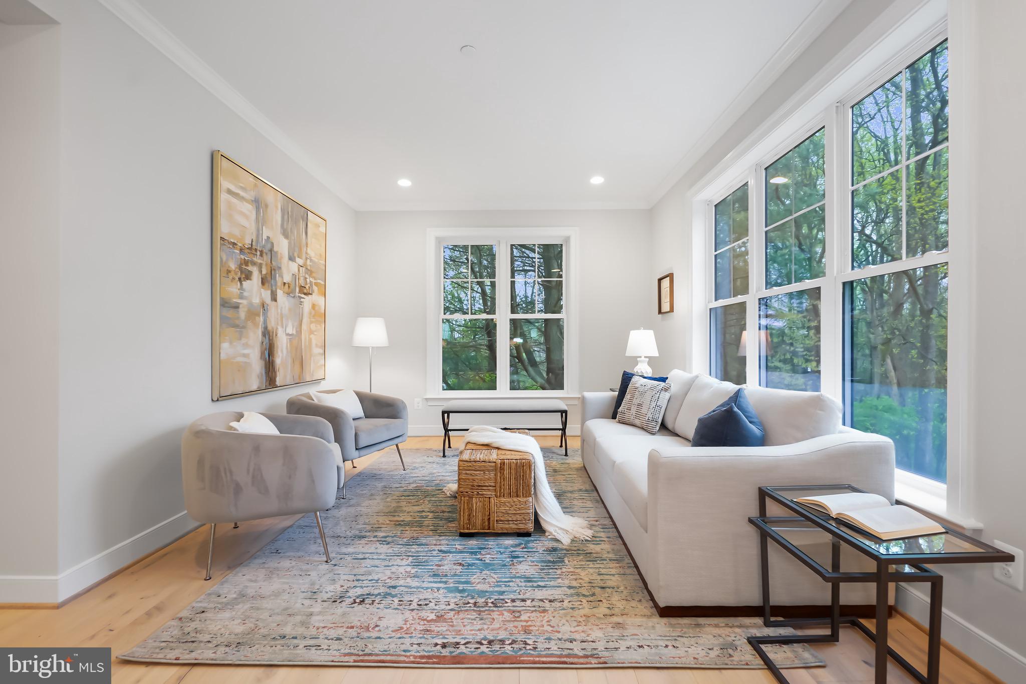 DARNESTOWN OUTSIDE - Residential