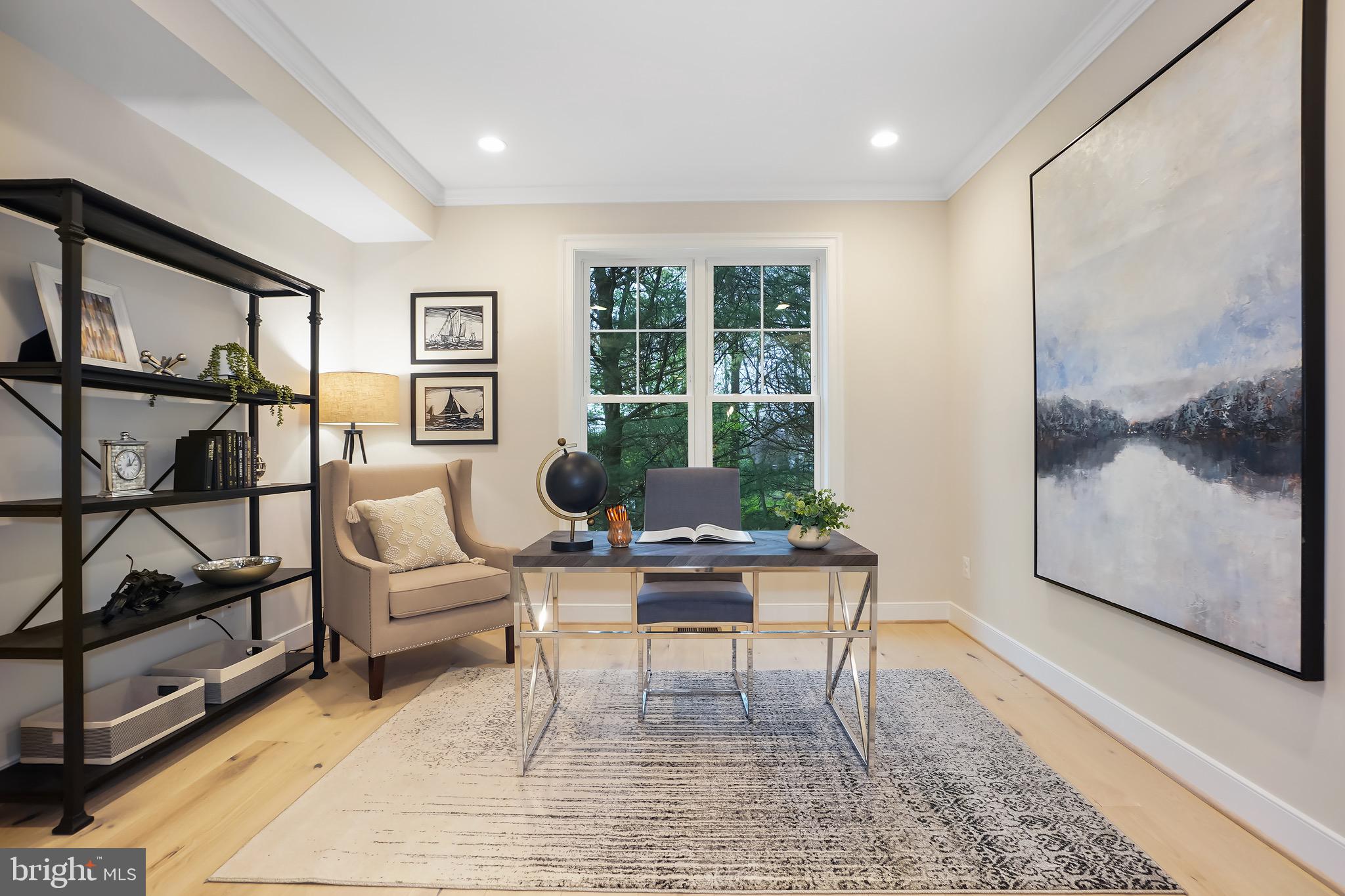 DARNESTOWN OUTSIDE - Residential