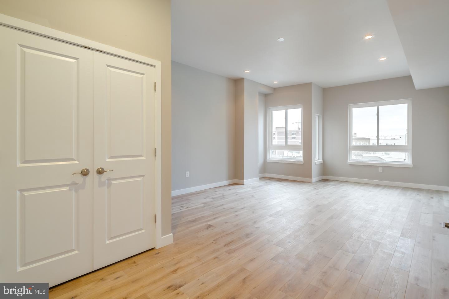 FRANCISVILLE - Residential Lease