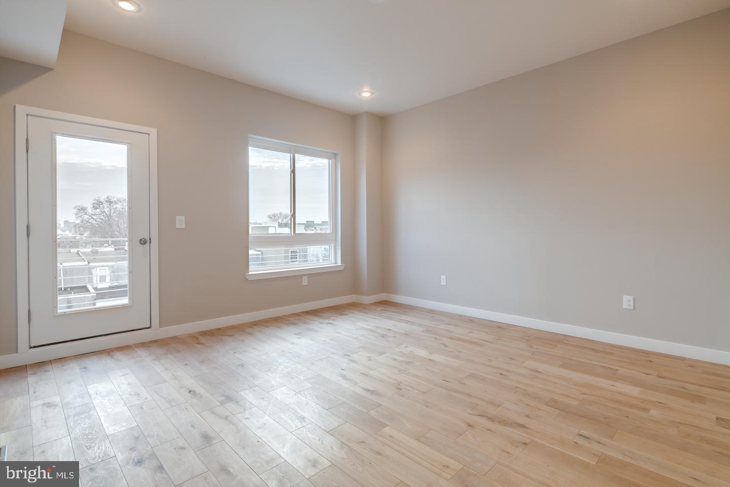 FRANCISVILLE - Residential Lease