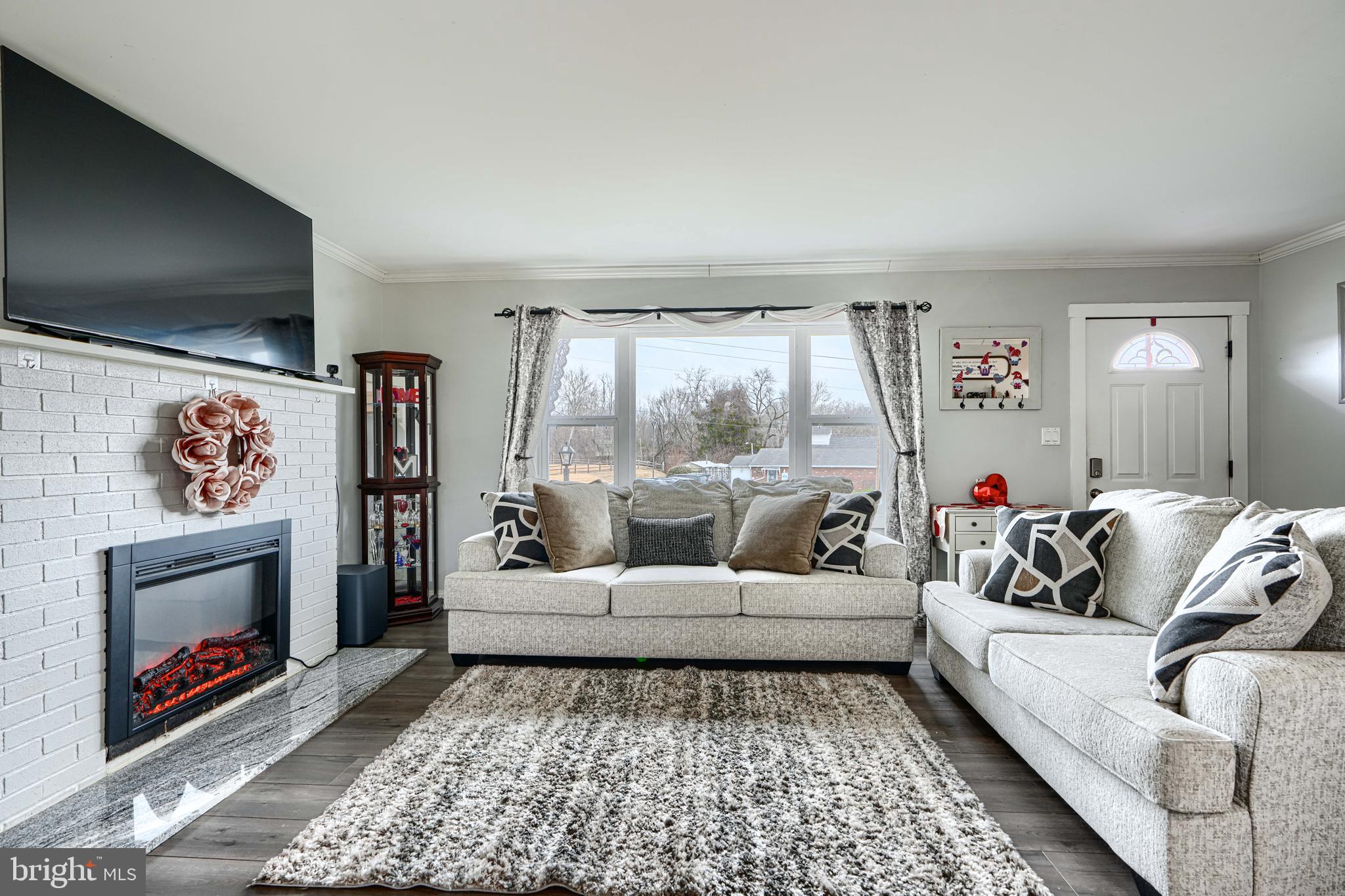 EMMORTON - Residential