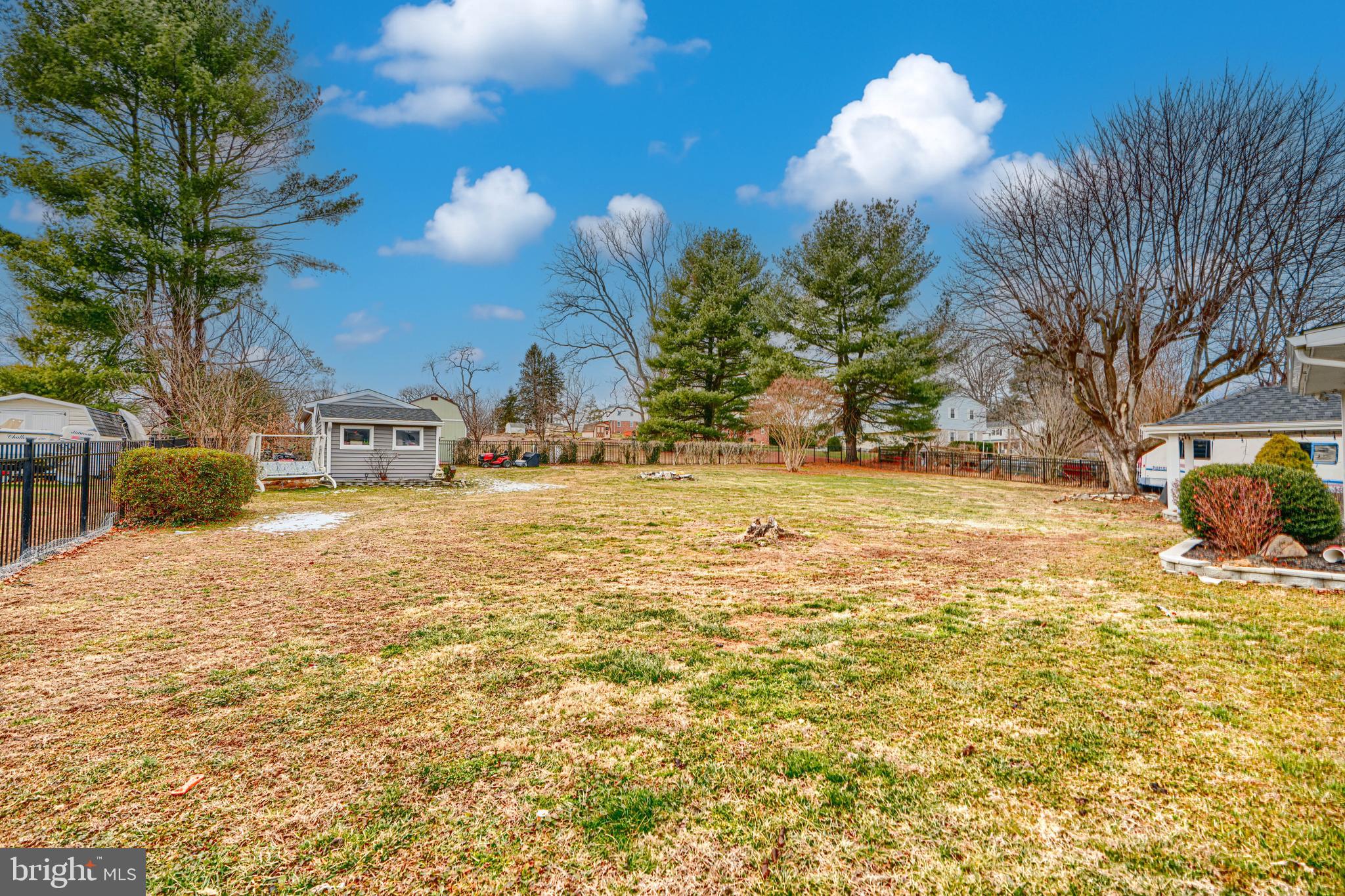 EMMORTON - Residential