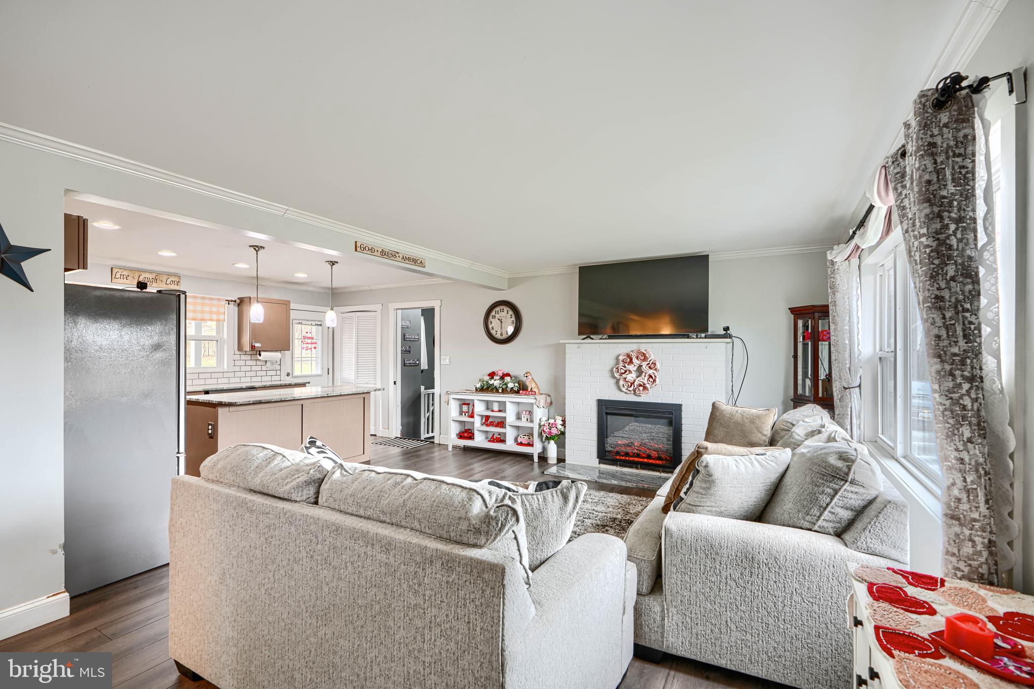 EMMORTON - Residential