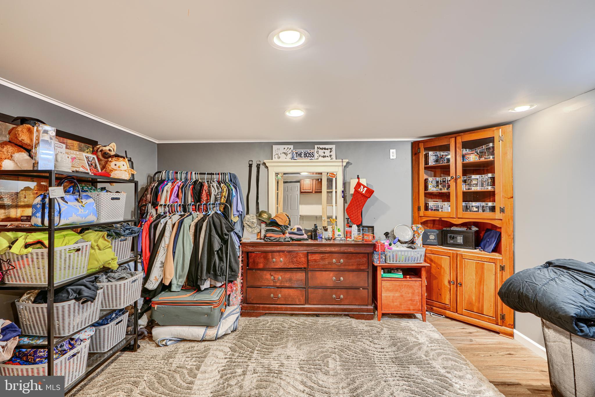 EMMORTON - Residential