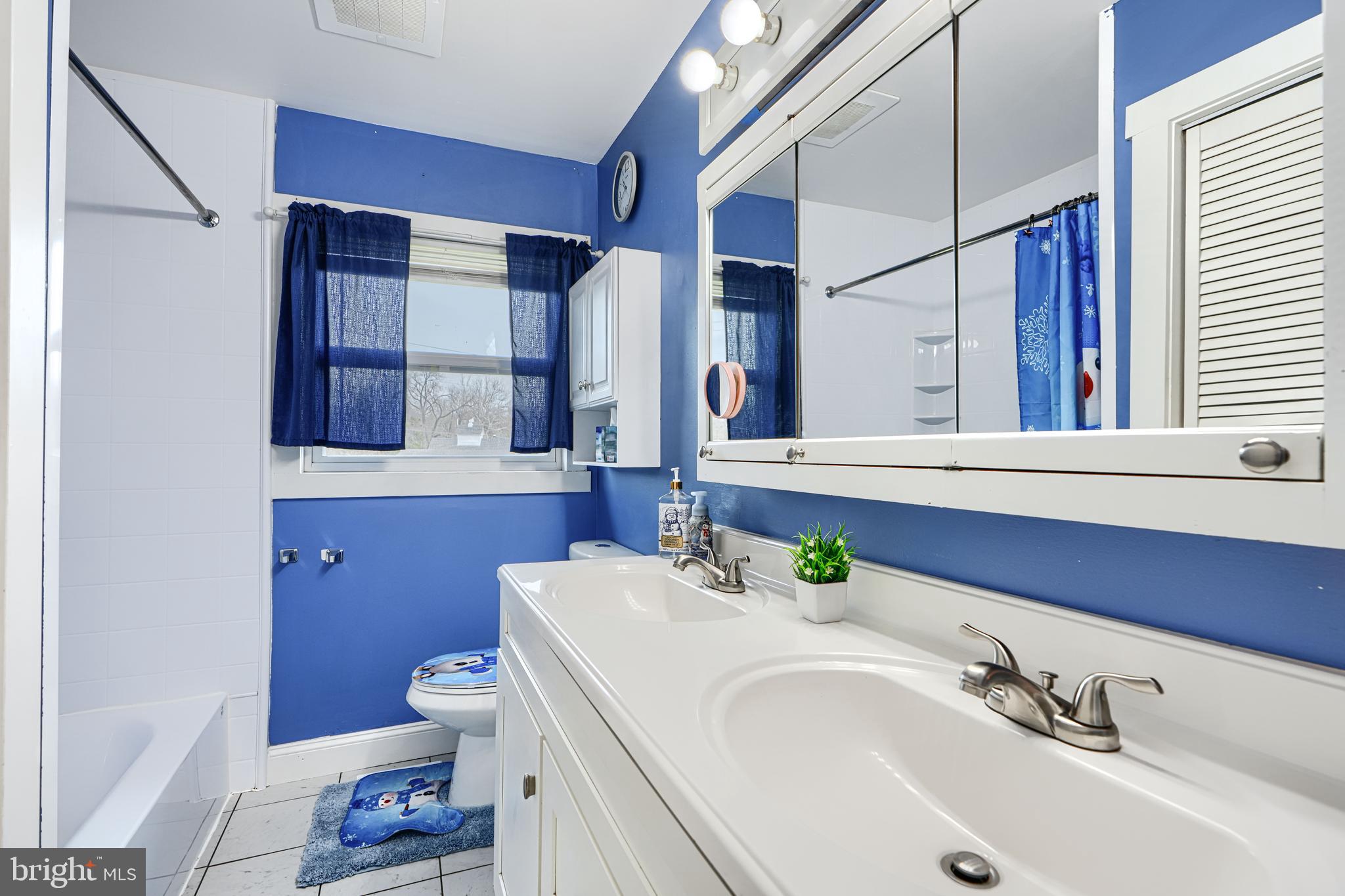 EMMORTON - Residential