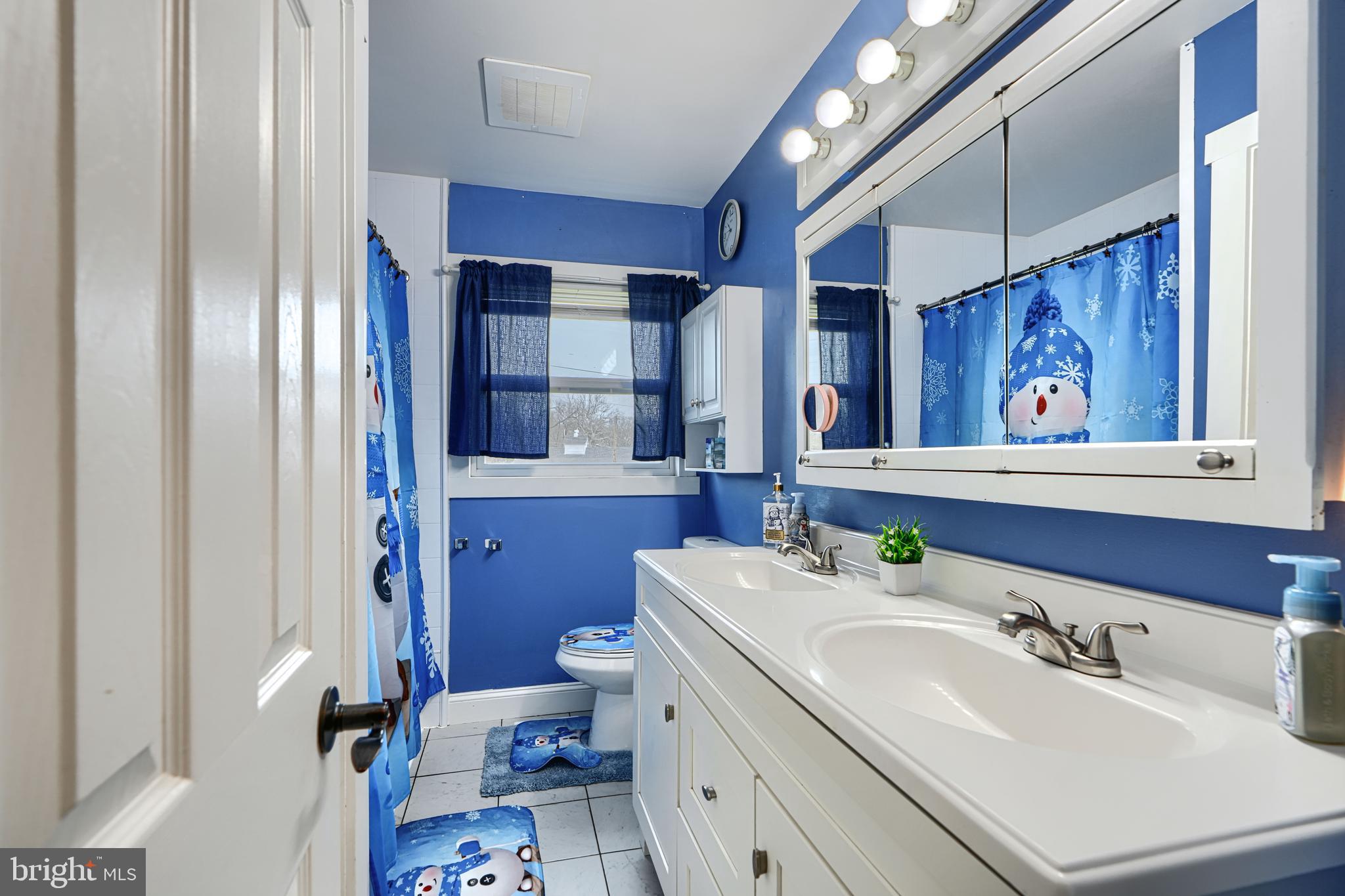 EMMORTON - Residential