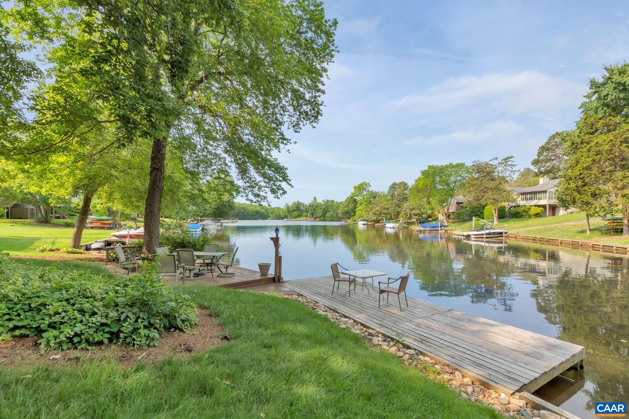 LAKE MONTICELLO - Residential