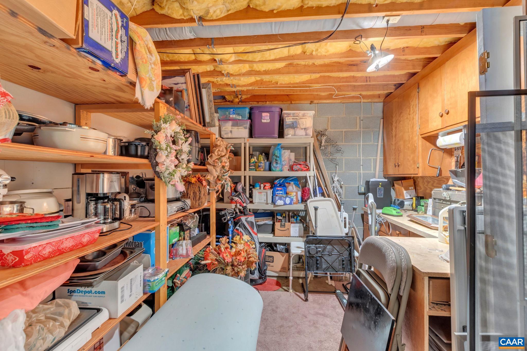 LAKE MONTICELLO - Residential