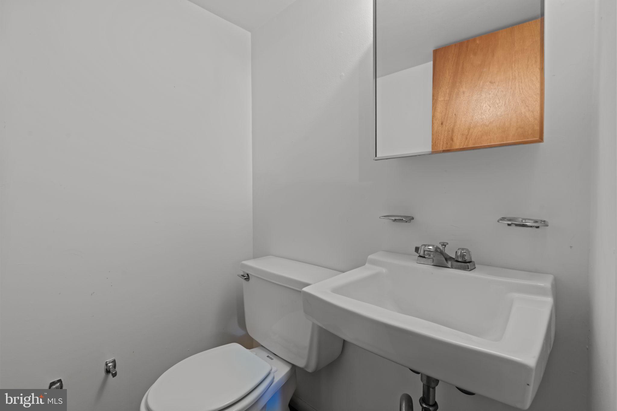 SOMERTON - Residential