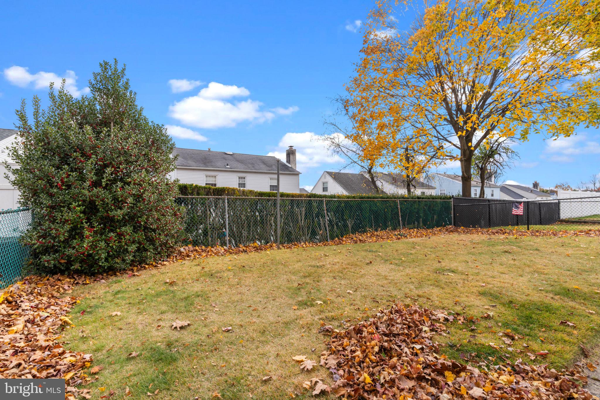 SOMERTON - Residential