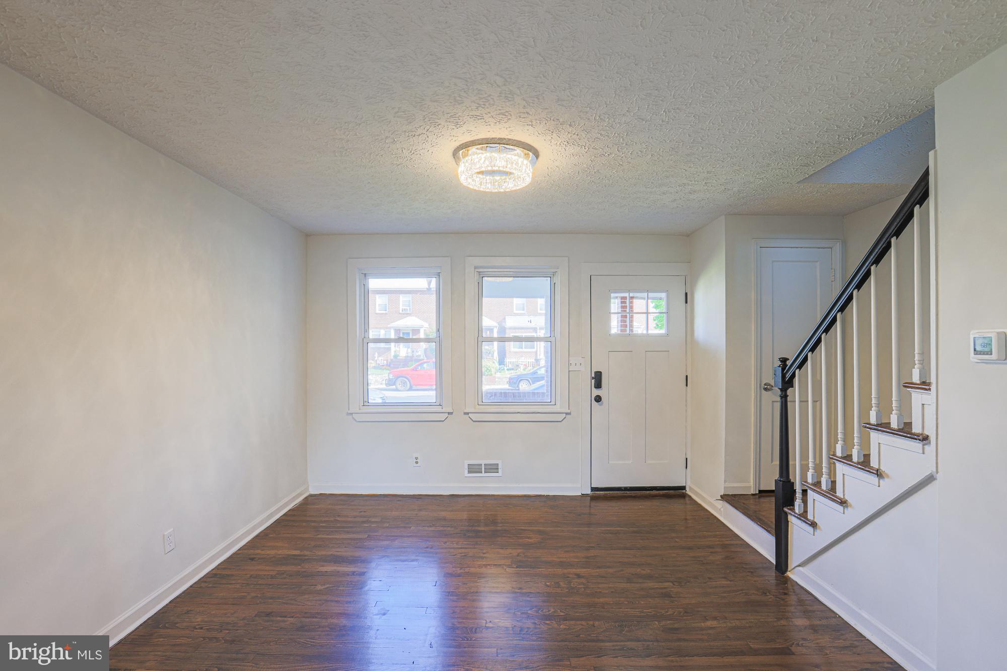 DUNDALK - Residential Lease