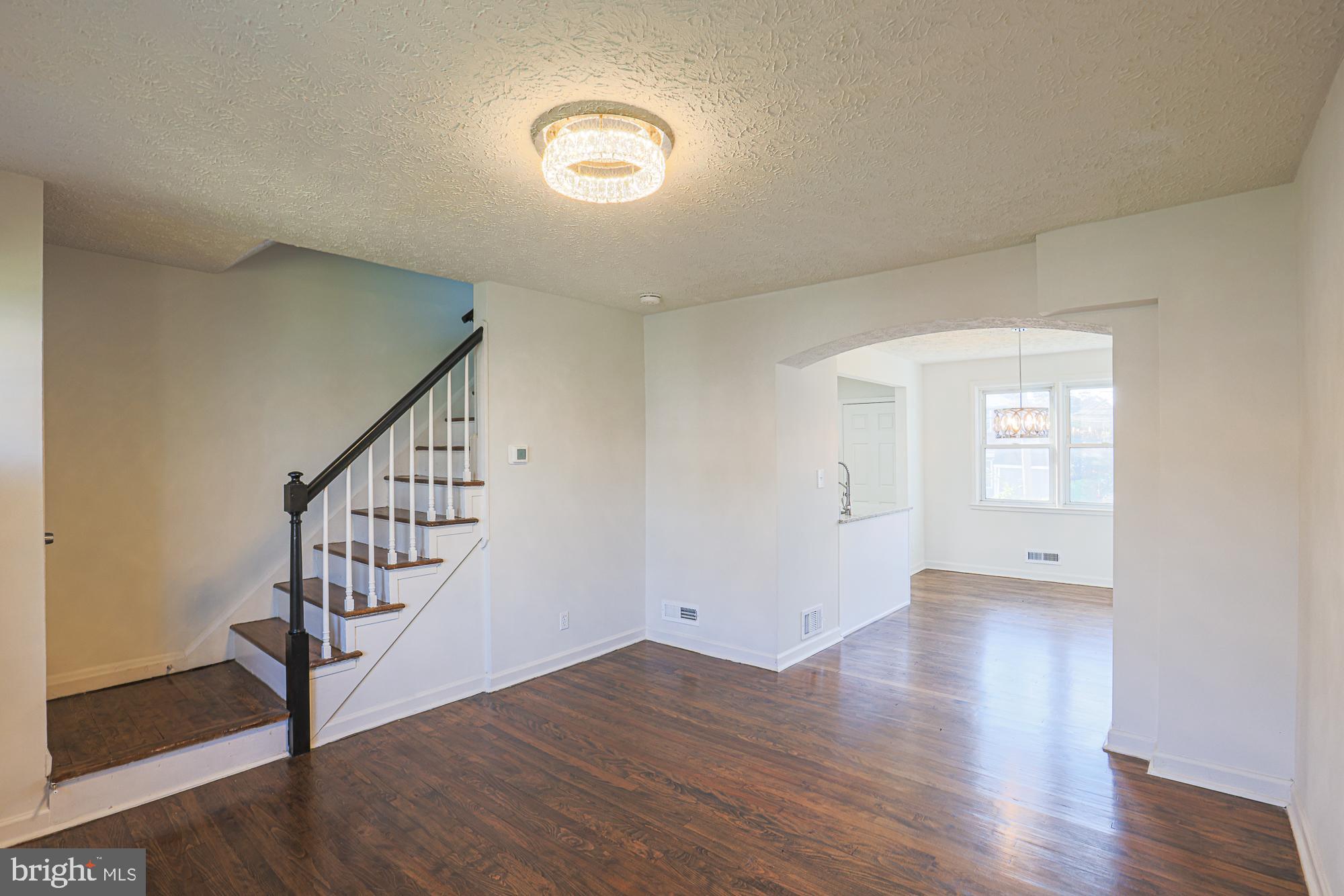 DUNDALK - Residential Lease