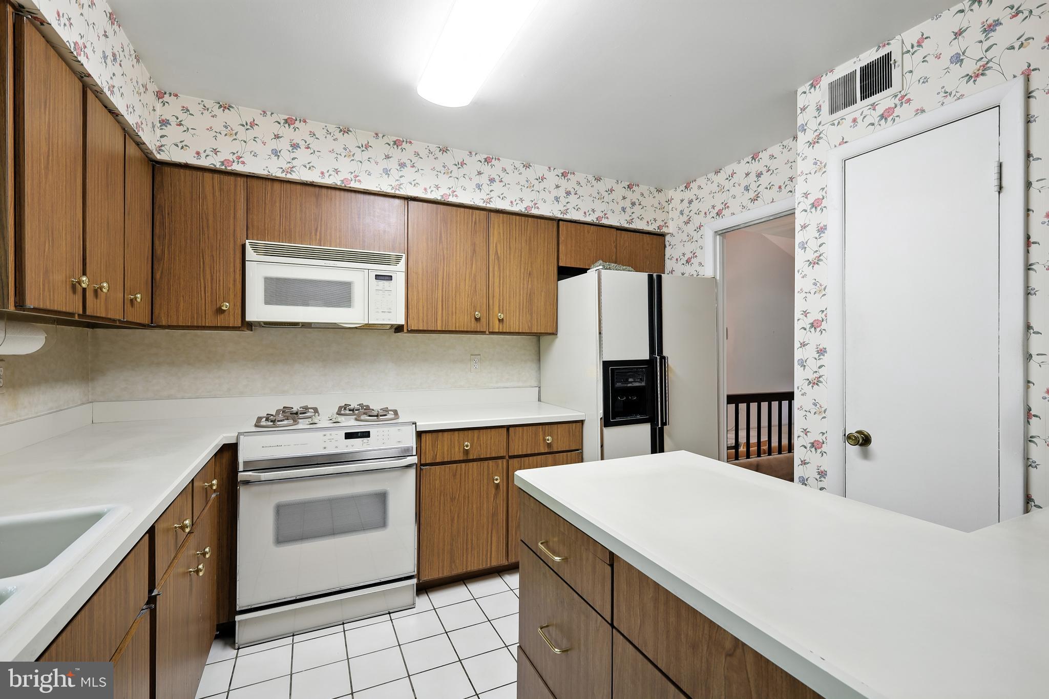 SWANSFIELD - Residential