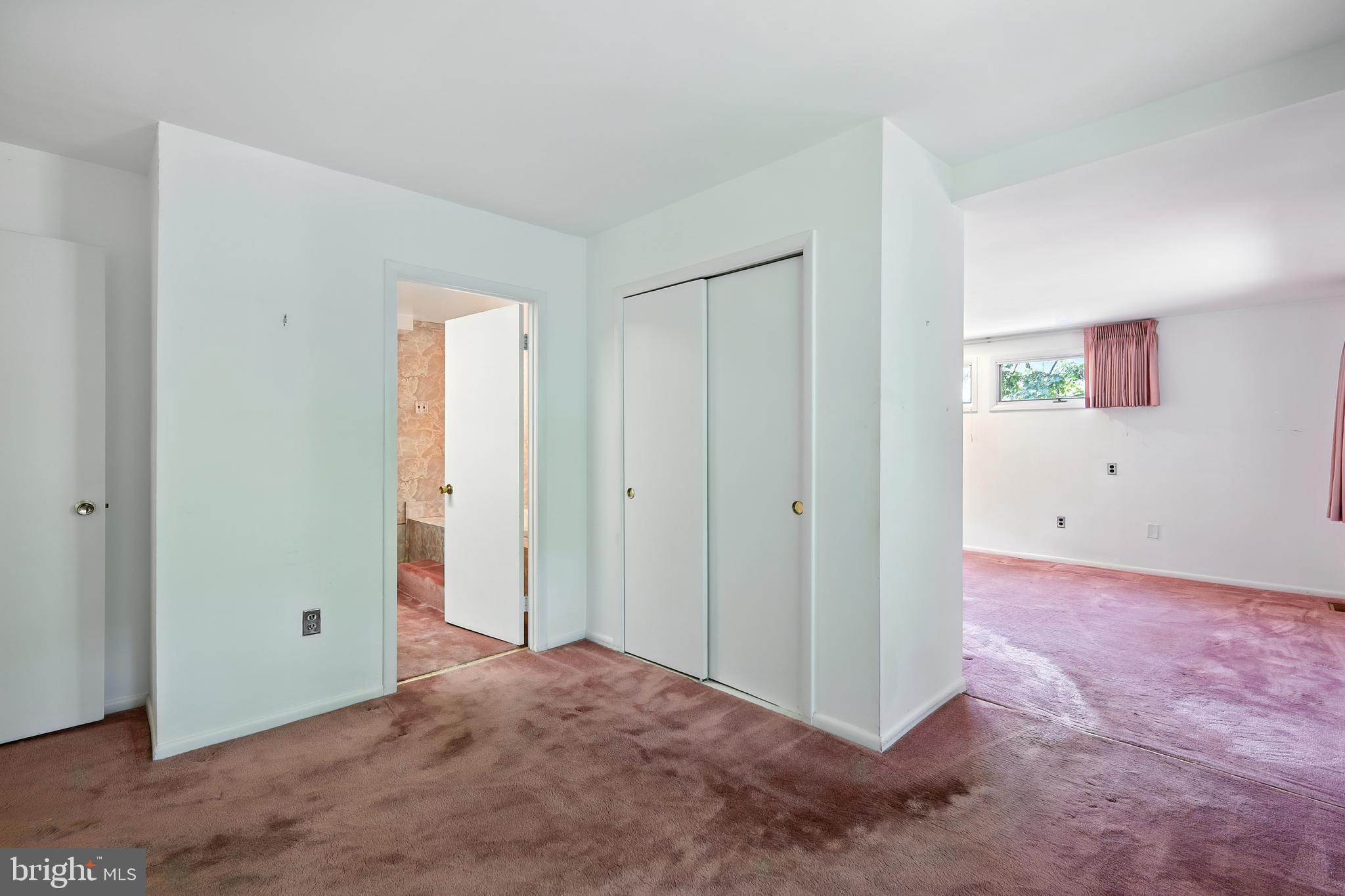 SWANSFIELD - Residential