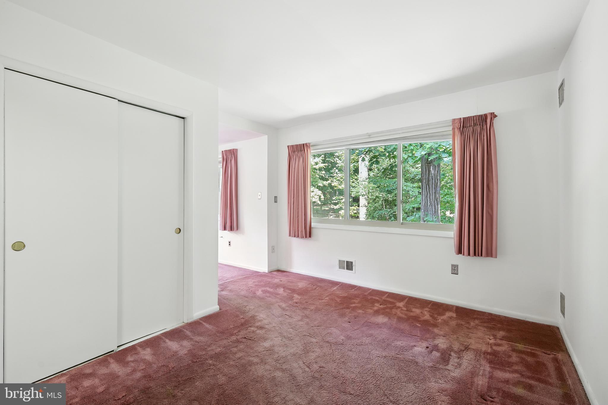 SWANSFIELD - Residential