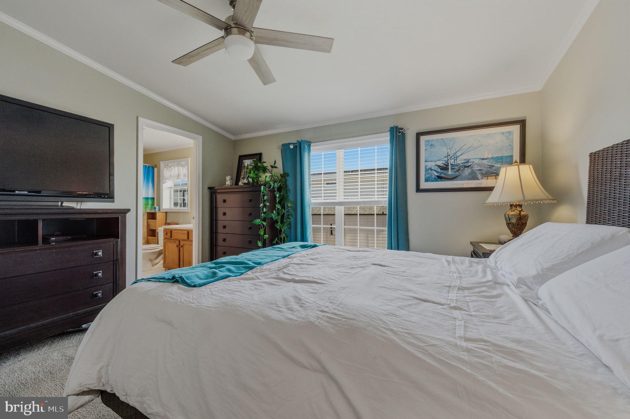 MARINERS COVE - Residential