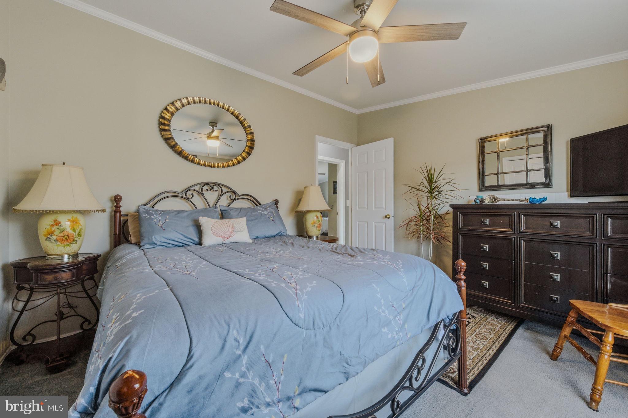 MARINERS COVE - Residential