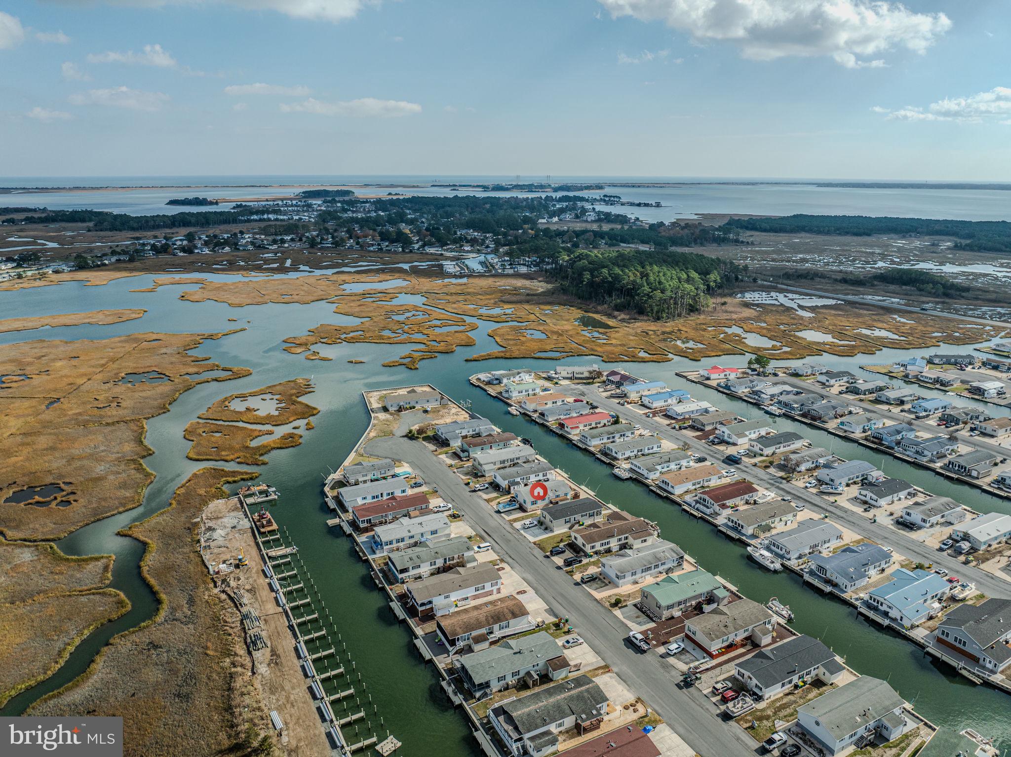 MARINERS COVE - Residential