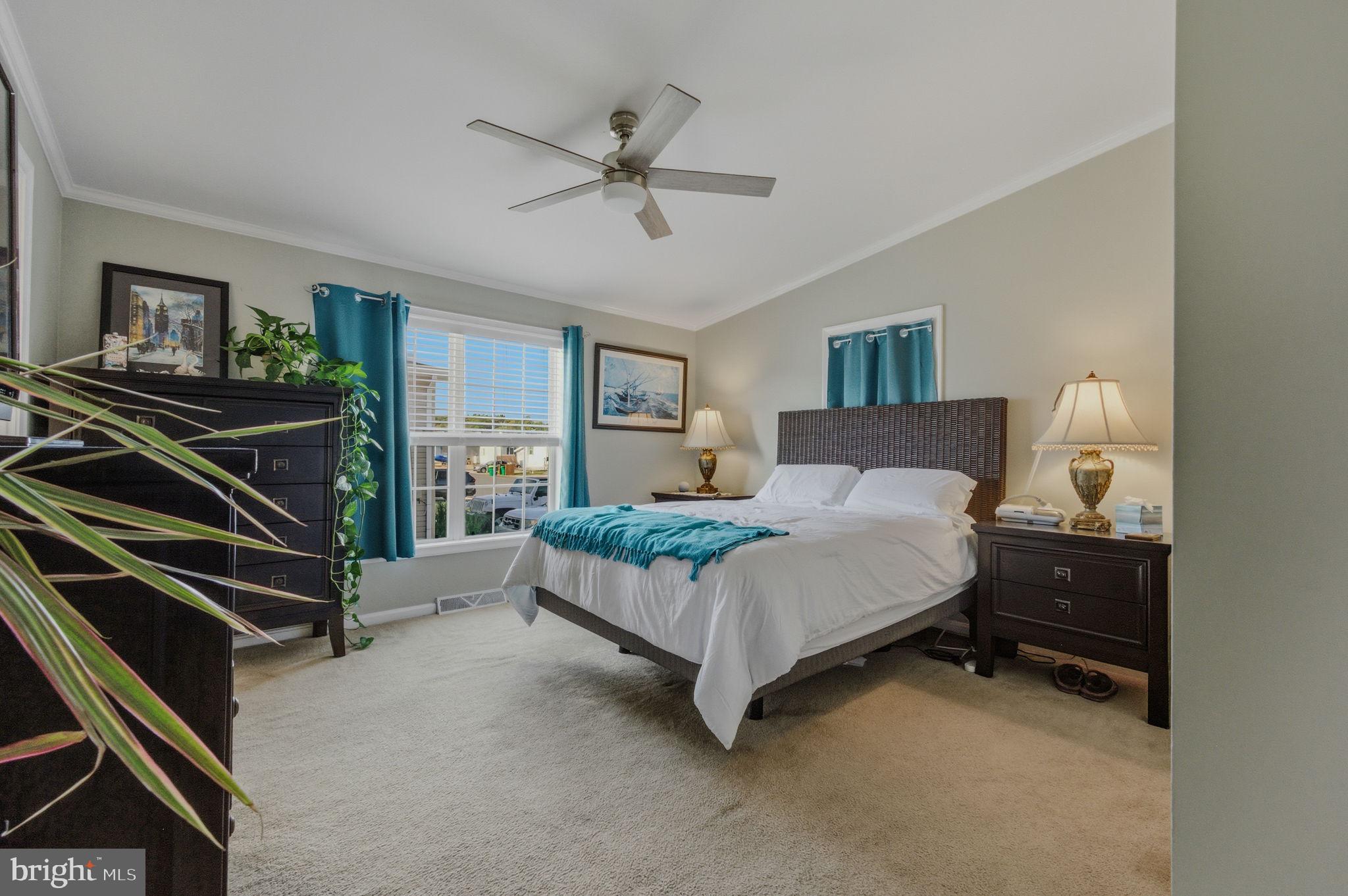 MARINERS COVE - Residential