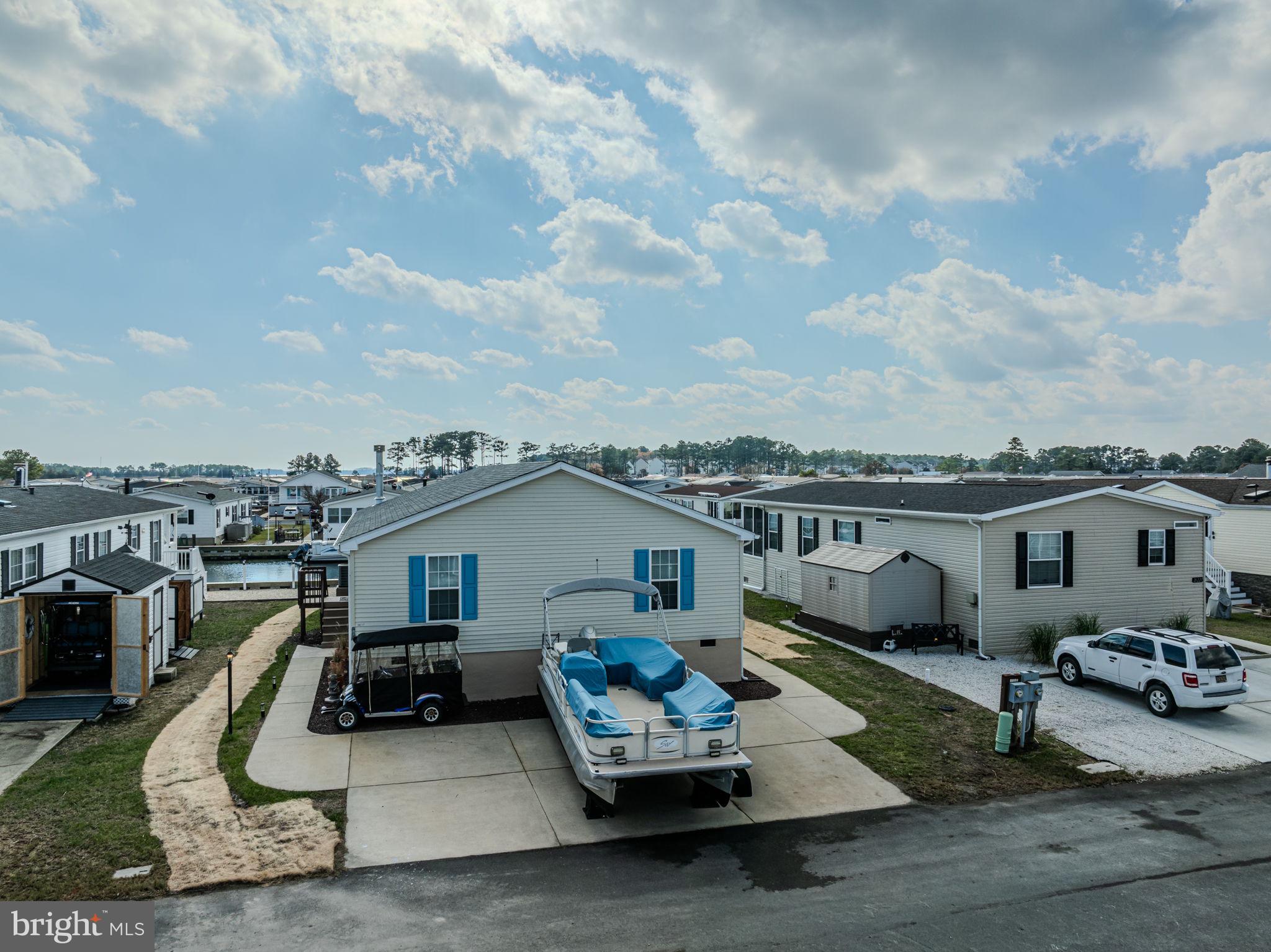 MARINERS COVE - Residential