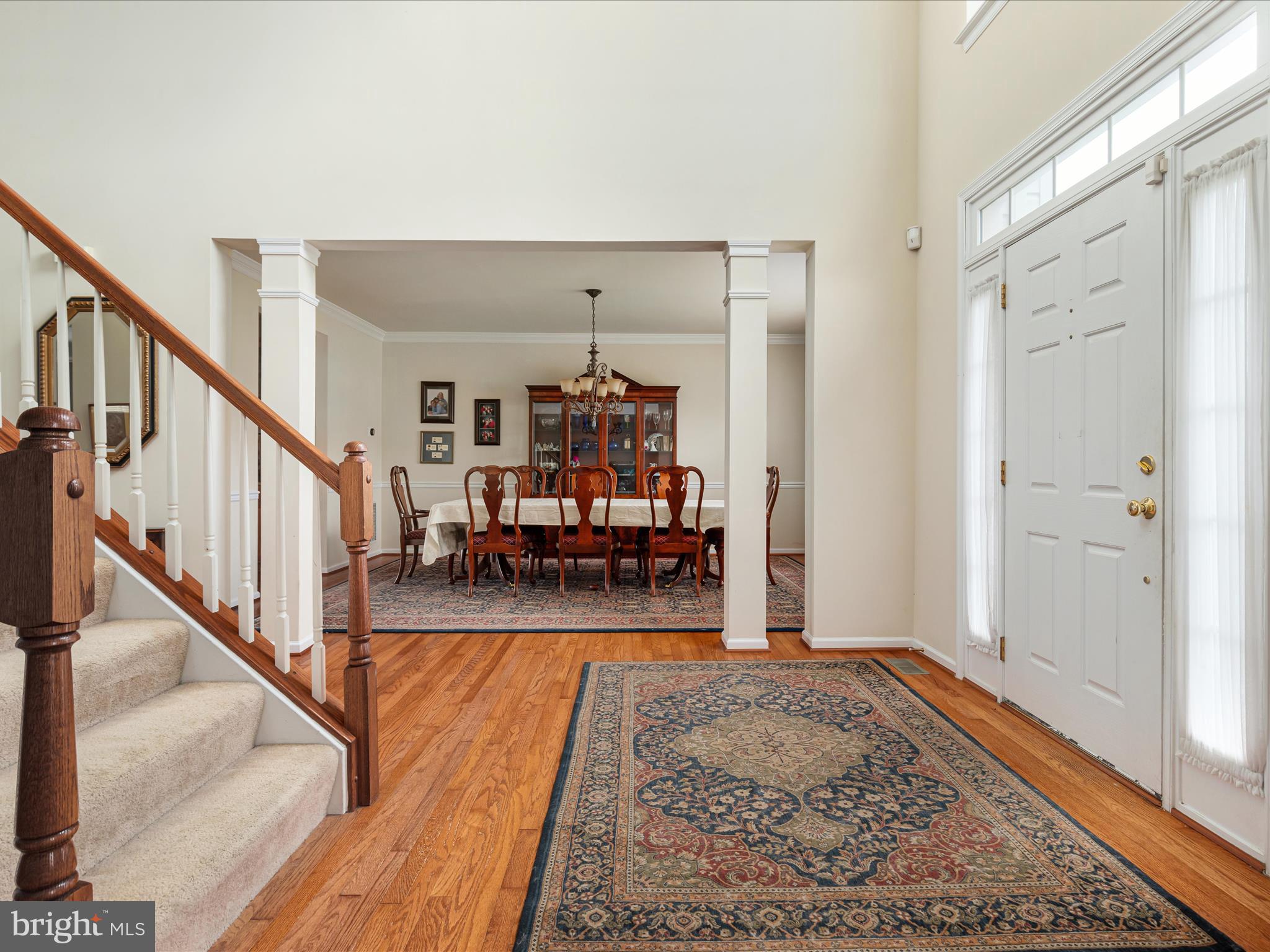 THE GUARDS - Residential