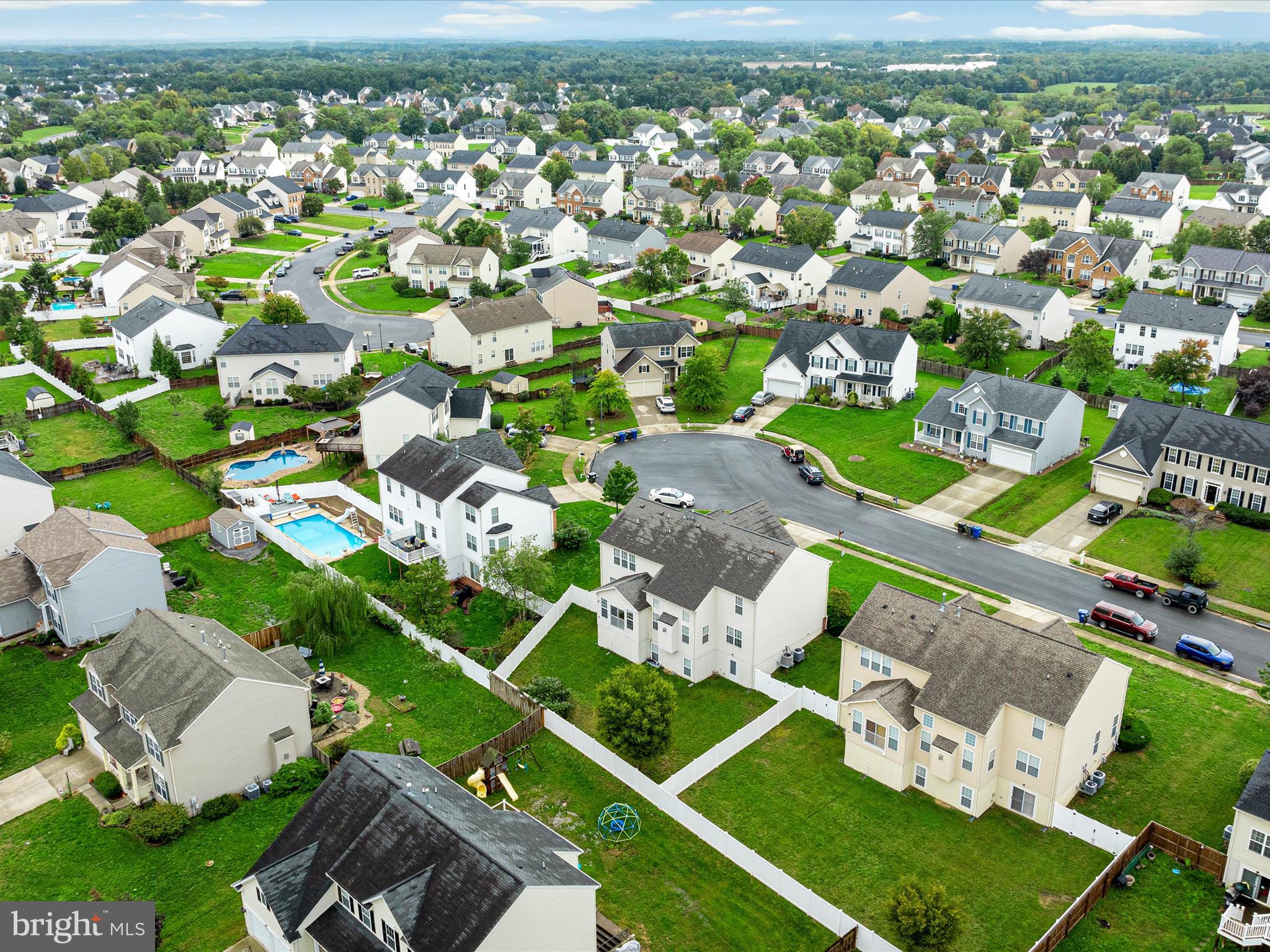 THE GUARDS - Residential