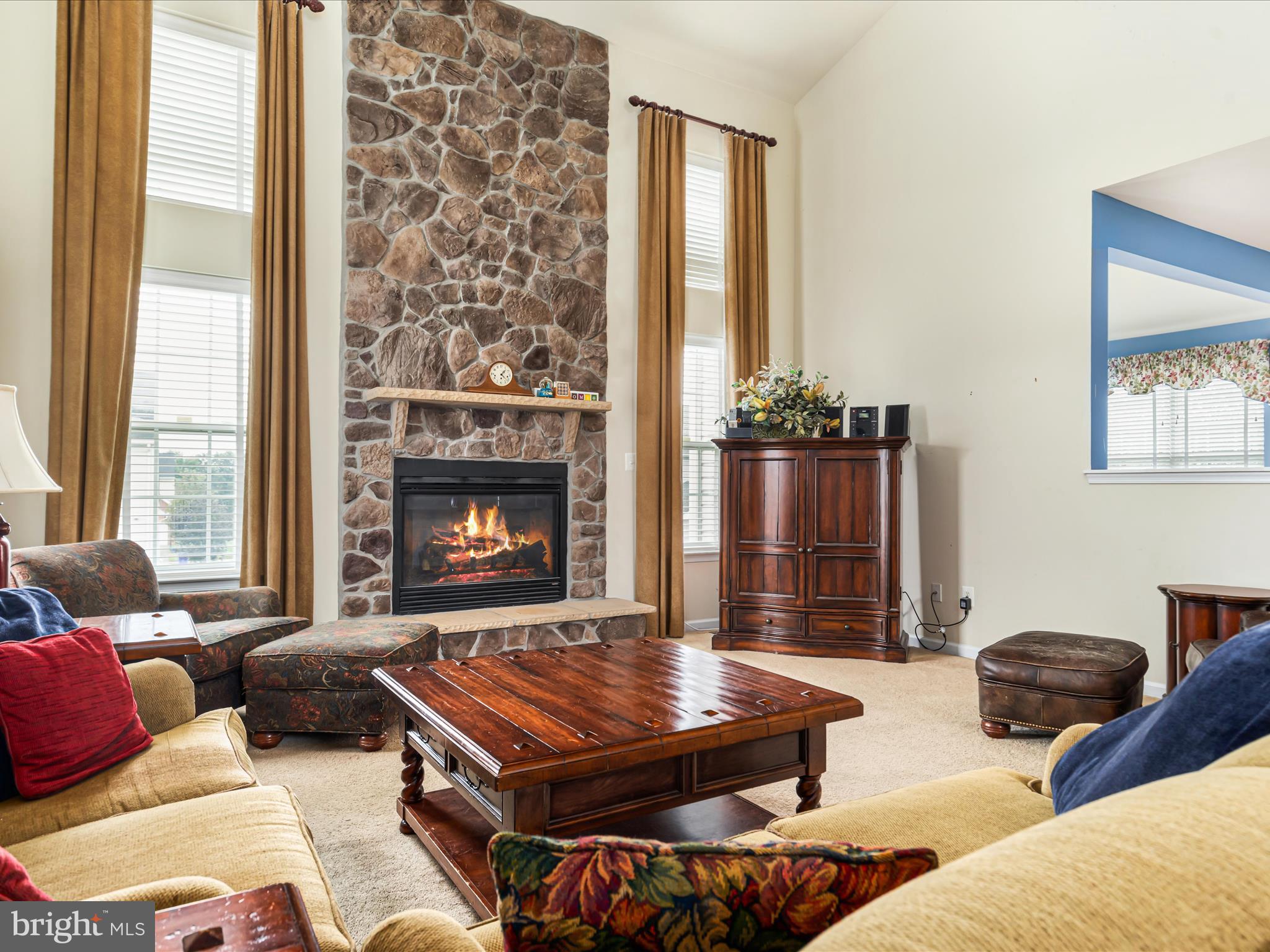 THE GUARDS - Residential